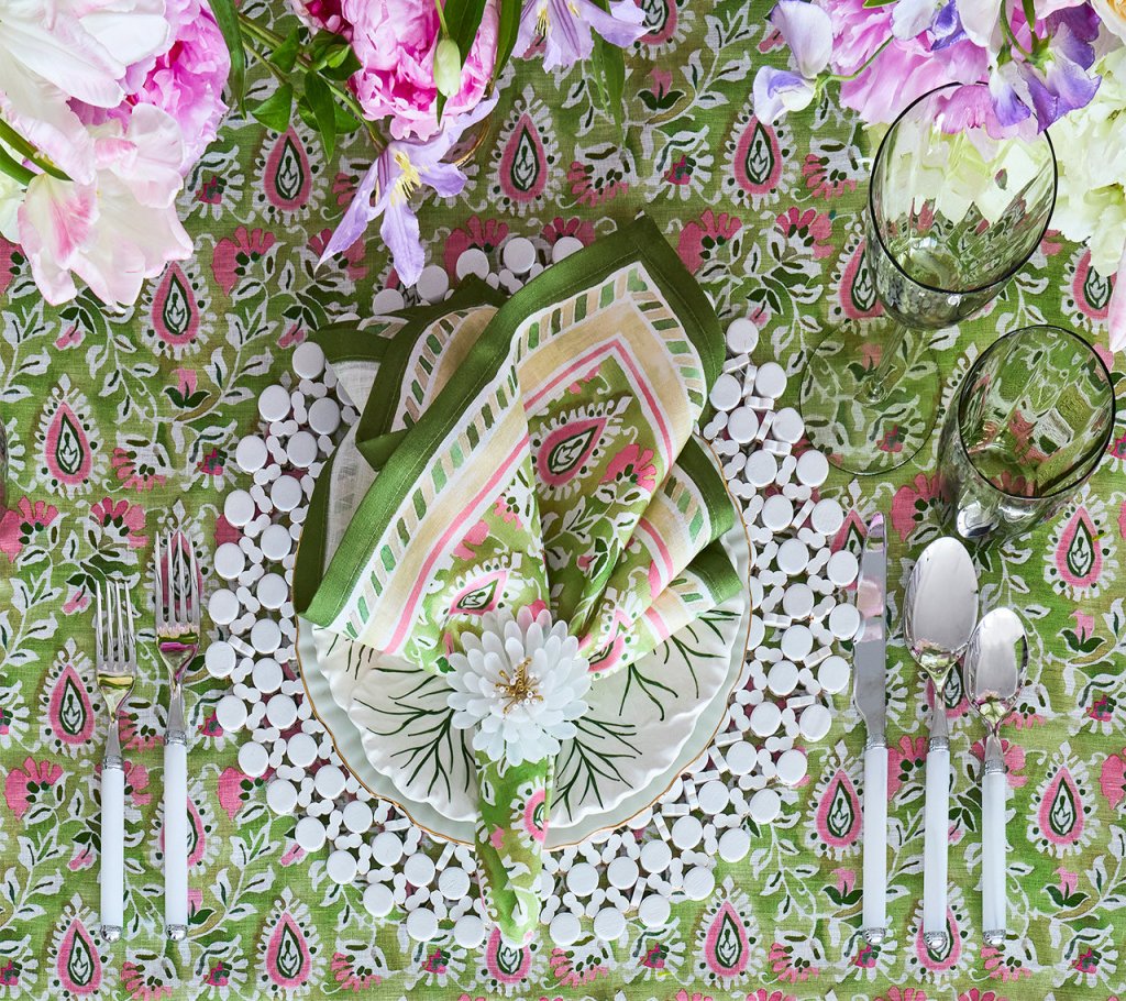 Premium Green & Pink Mira Napkins - Set of 4 for Elegant Dining, Parties & Home Decor | Soft & Absorbent Cotton Table Linens