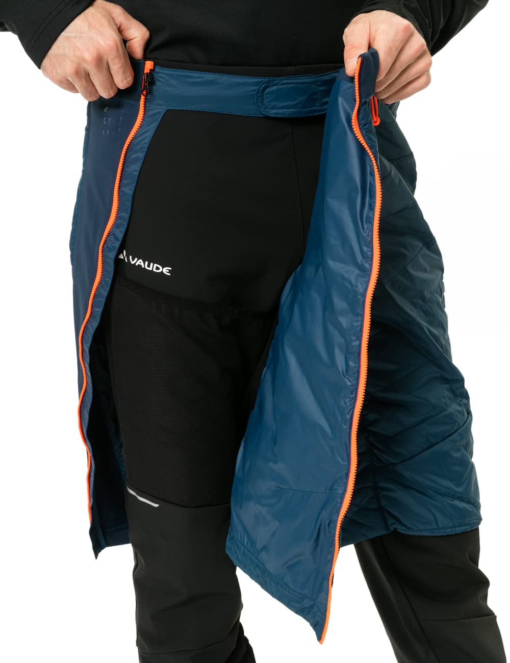 VAUDE Men's Sesvenna Shorts III - Lightweight Hiking & Outdoor Adventure Shorts for Men - Perfect for Camping, Travel & Summer Activities