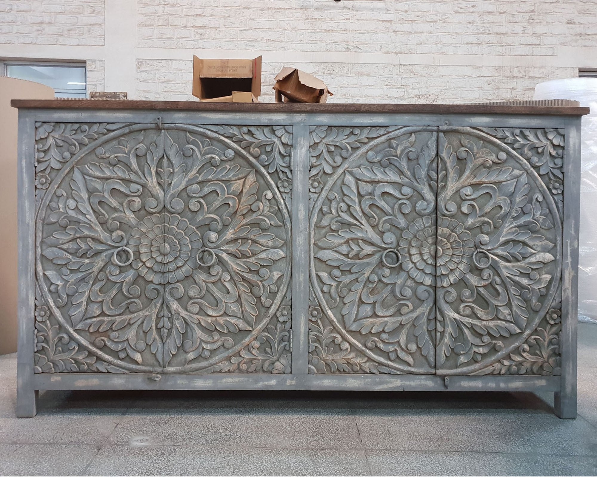 French Hand Carved Rustic Grey Buffet Sideboard - Large Dining Room Storage Cabinet 195x45x110cm - Perfect for Farmhouse Kitchens, Dining Room Furniture & Vintage Home Decor