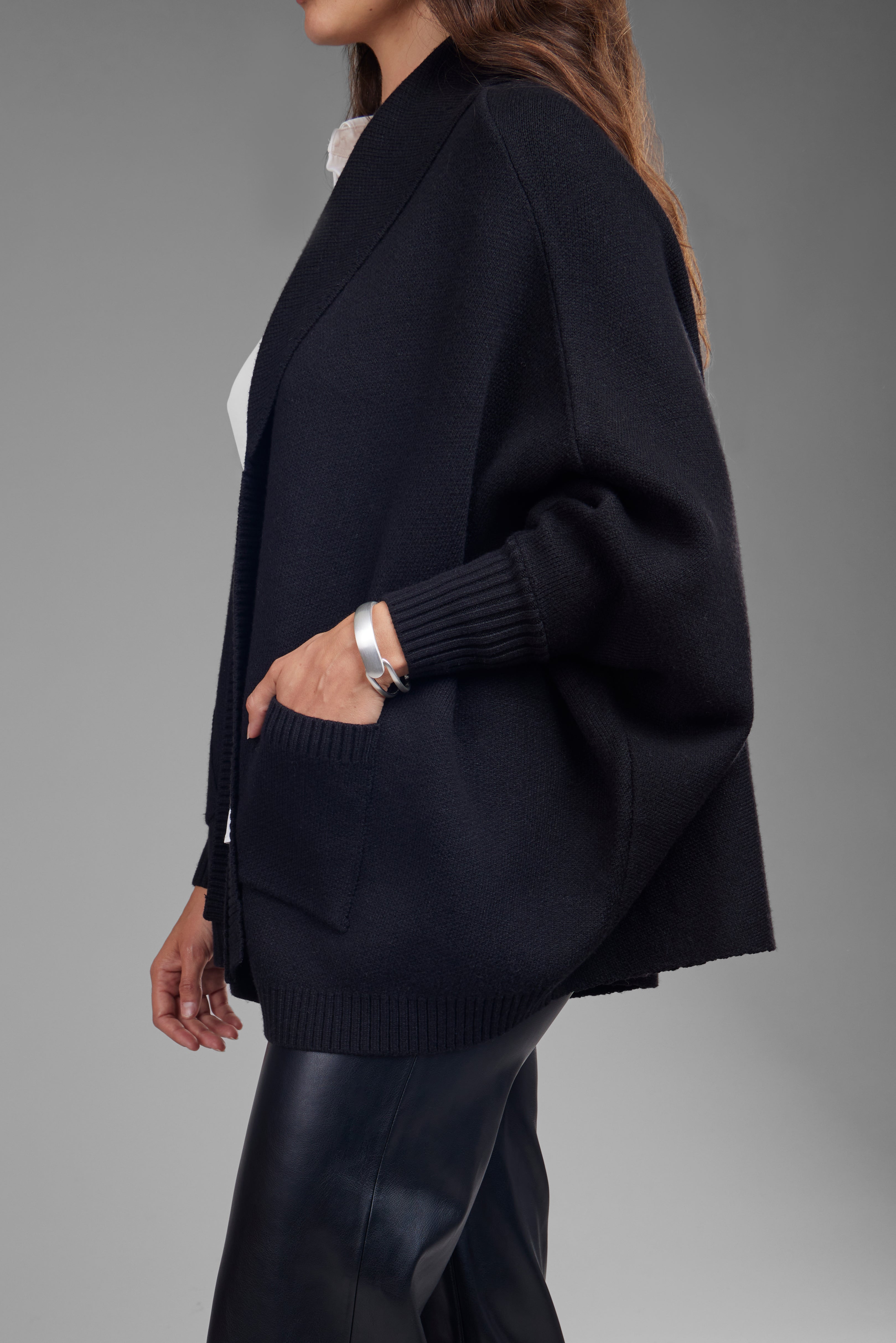 Open Front Oversized Cardigan Sweater for Women - Cozy Long Chunky Knit Wrap Cardigan - Perfect for Fall, Winter & Layering Outfits