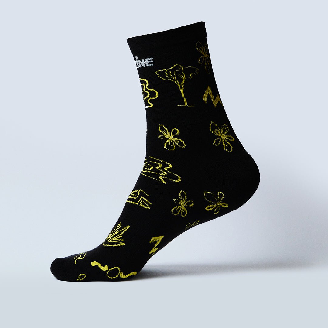 Premium Merino Wool Luxury Running Socks - Unisex Mid Crew Athletic Socks for Men & Women - Perfect for Jogging, Hiking & Outdoor Activities