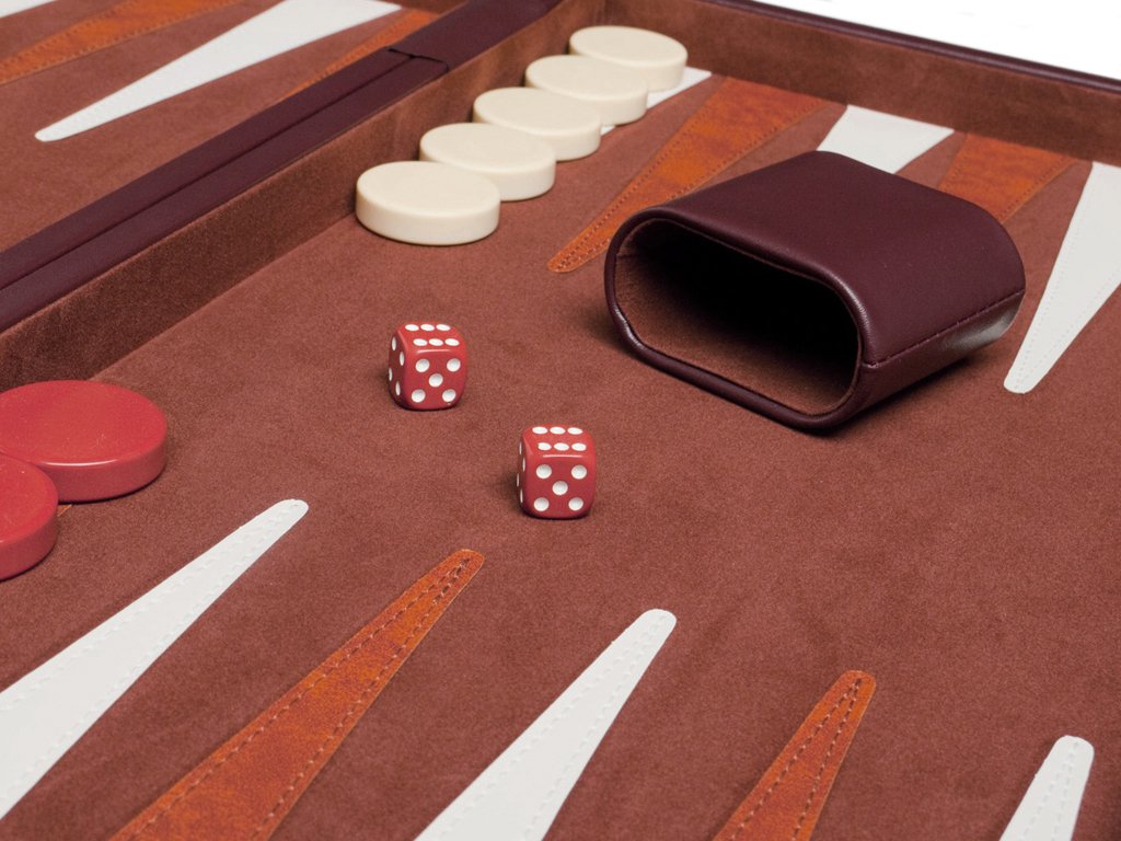 Premium 21-inch Wooden Backgammon Set with Brown Leather Board & White/Light Brown Points - Classic Strategy Game for Family Game Nights, Travel & Casino-Themed Parties