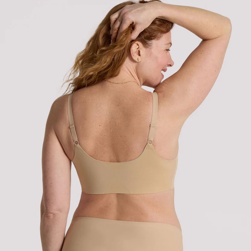 Evelyn Bobbie Structured Scoop Wireless Bra - Comfortable Support for Everyday Wear, Yoga & Lounge