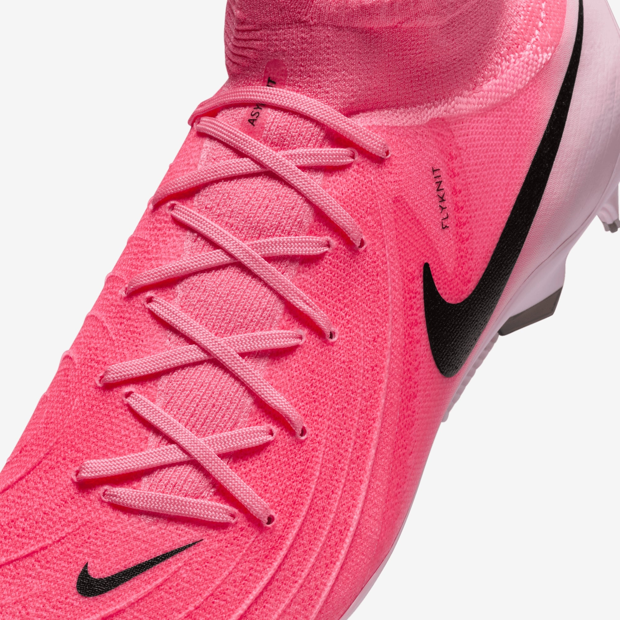 Nike Phantom Luna 2 Pro FG Soccer Cleats - Lightweight Football Shoes for Men with Dynamic Fit Collar - Perfect for Turf & Firm Ground Matches, Training & Competitive Play
