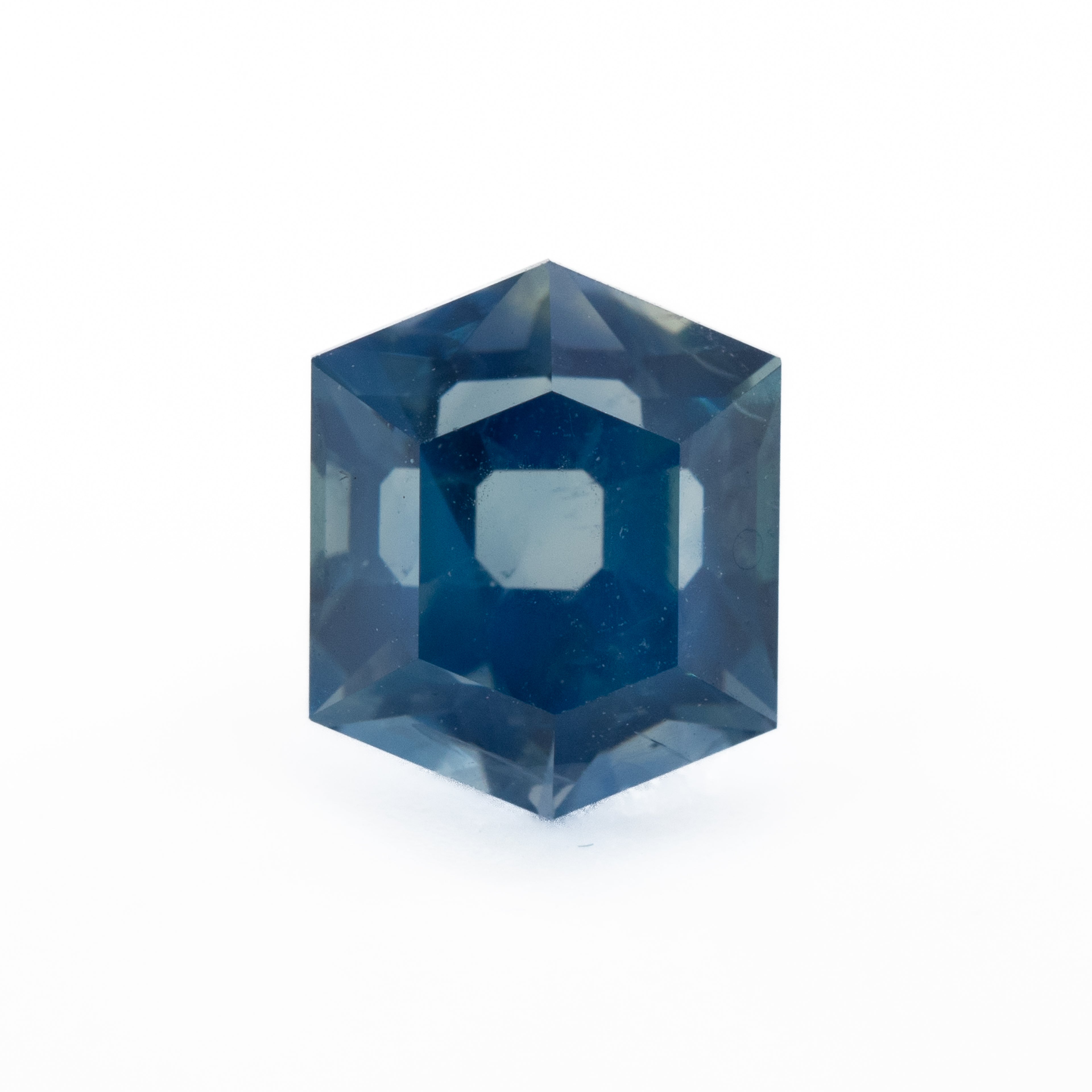 1.81ct Natural Blue Sapphire Hexagon Cut Gemstone - Elegant Jewelry for Engagement Rings & Necklaces