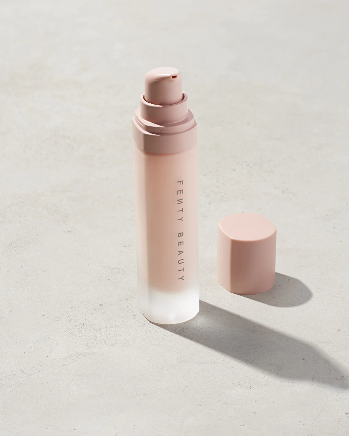 Fenty Beauty Pro Filt'r Hydrating Primer - Long-Lasting Makeup Base for Flawless Skin | Perfect for Daily Wear, Special Occasions & Photo Shoots
