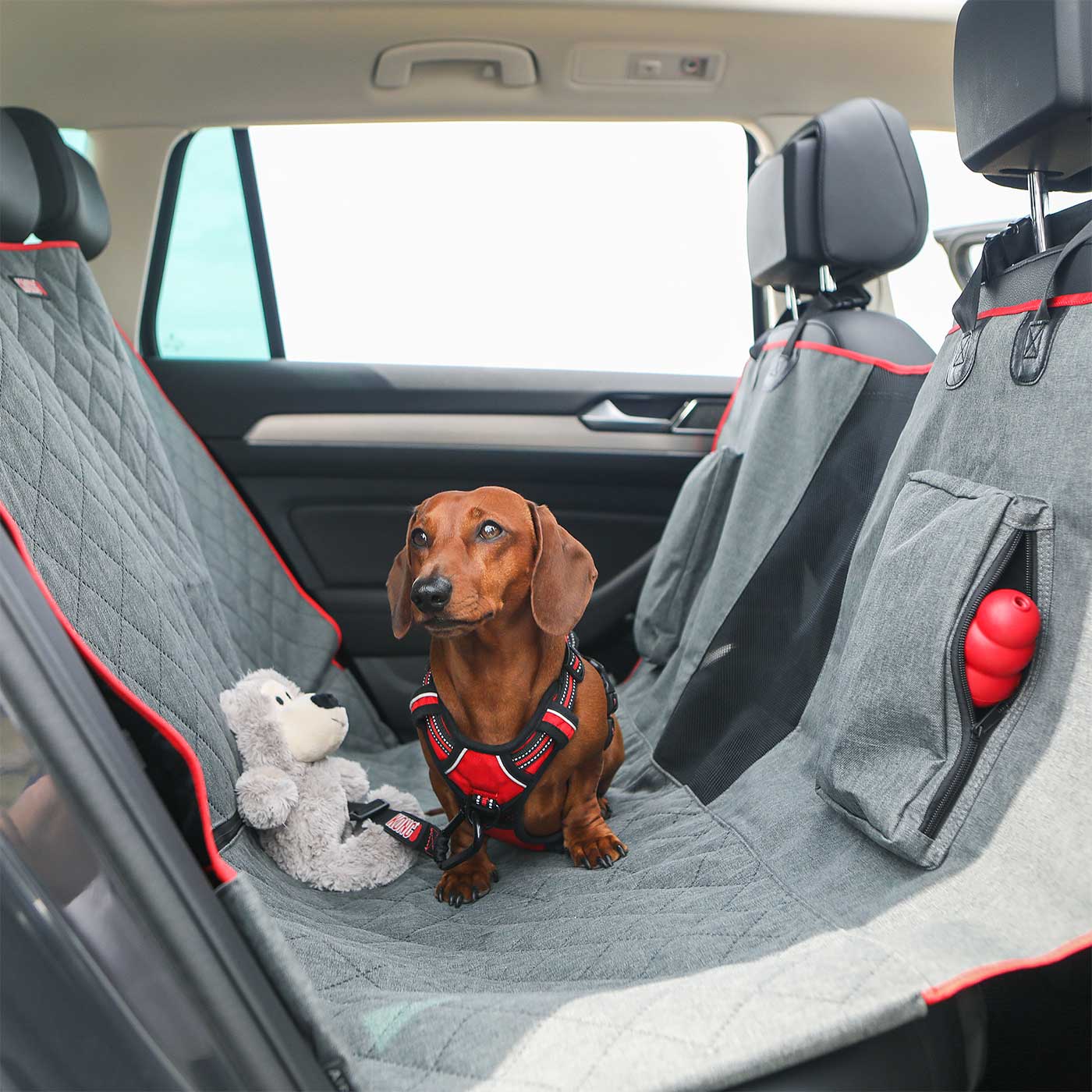 Durable KONG 2-in-1 Bench Seat Cover & Pet Hammock for Cars - Waterproof Dog Car Seat Protector with Chew-Resistant Material - Perfect for Travel, Road Trips & Vet Visits