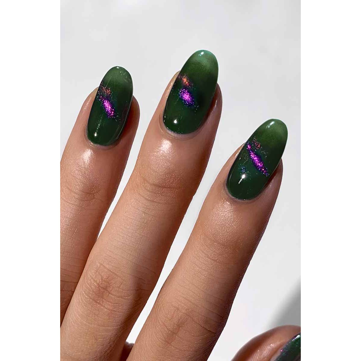 Cirque Colors Folie á Deux Nail Polish - 0.37 oz Long-Lasting Vegan Nail Lacquer for Salon-Quality Manicures at Home | Perfect for Parties, Weddings & Special Occasions