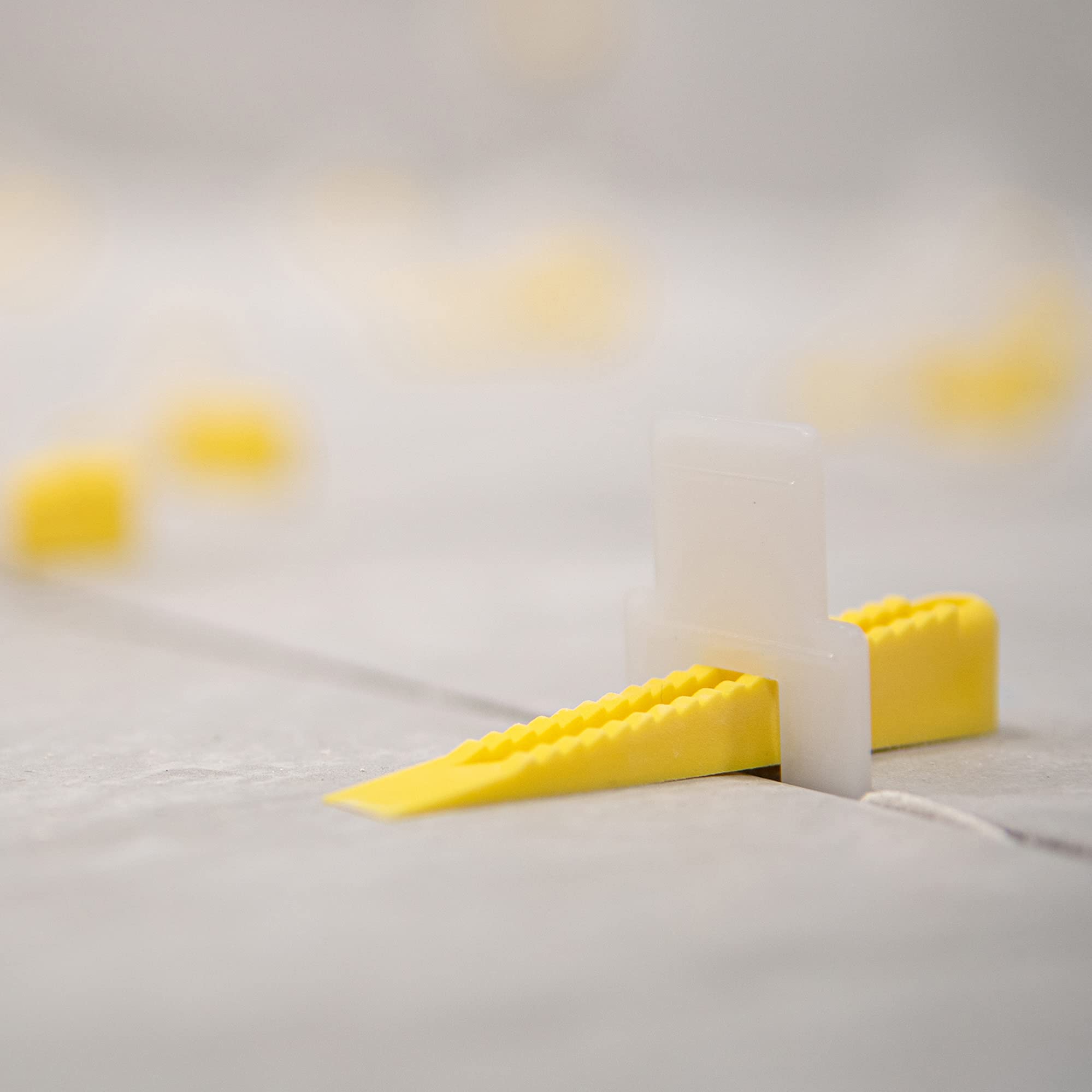 QEP LASH Tile Leveling System Part B - 100 Pack of Wedges for Perfect Tile Alignment | Ideal for DIY Home Renovation & Professional Tile Installation Projects