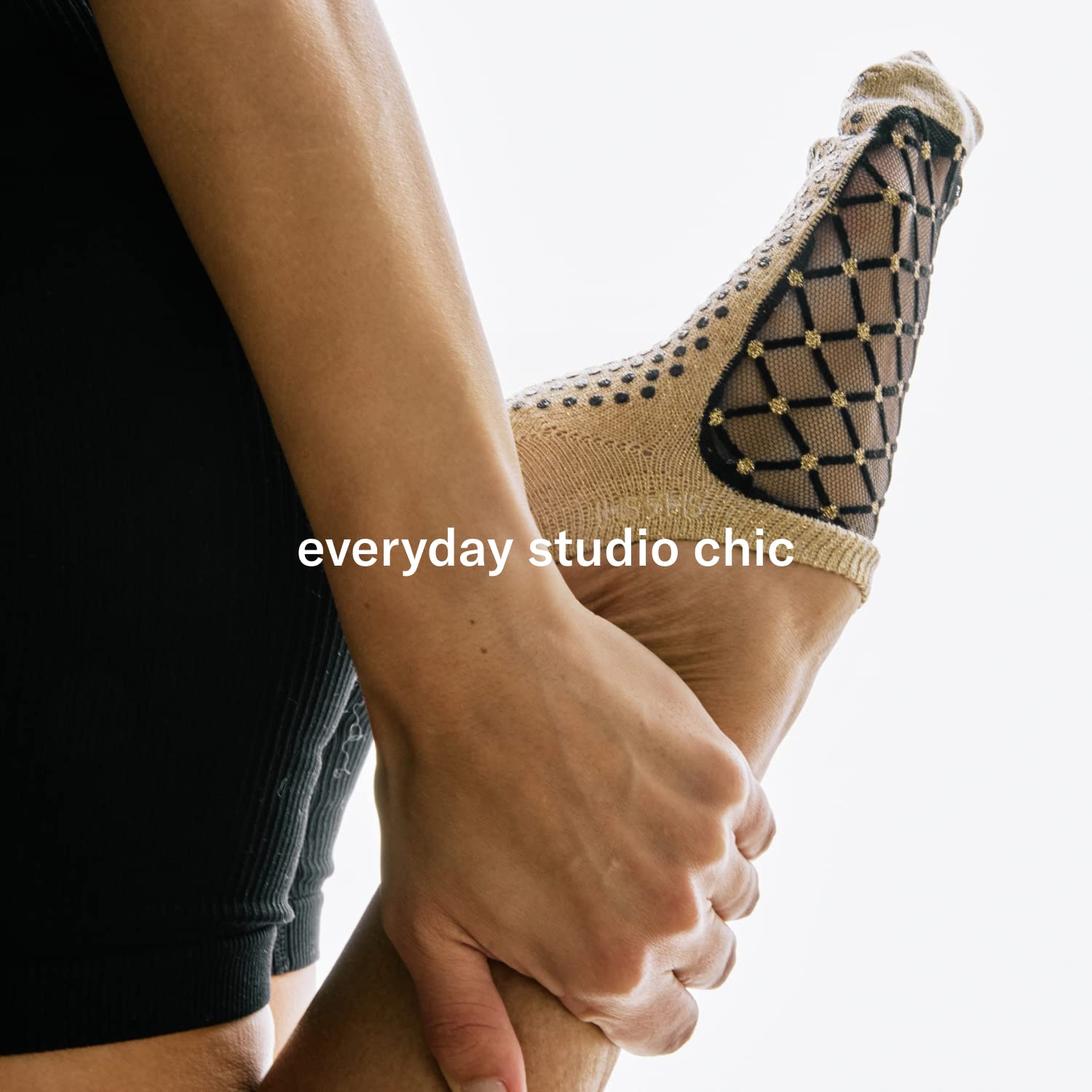 SHASHI Women's Mesh Non-Slip Yoga Socks with Storage Pouch - Breathable Barre & Pilates Socks for Dance, Workout & Home Use