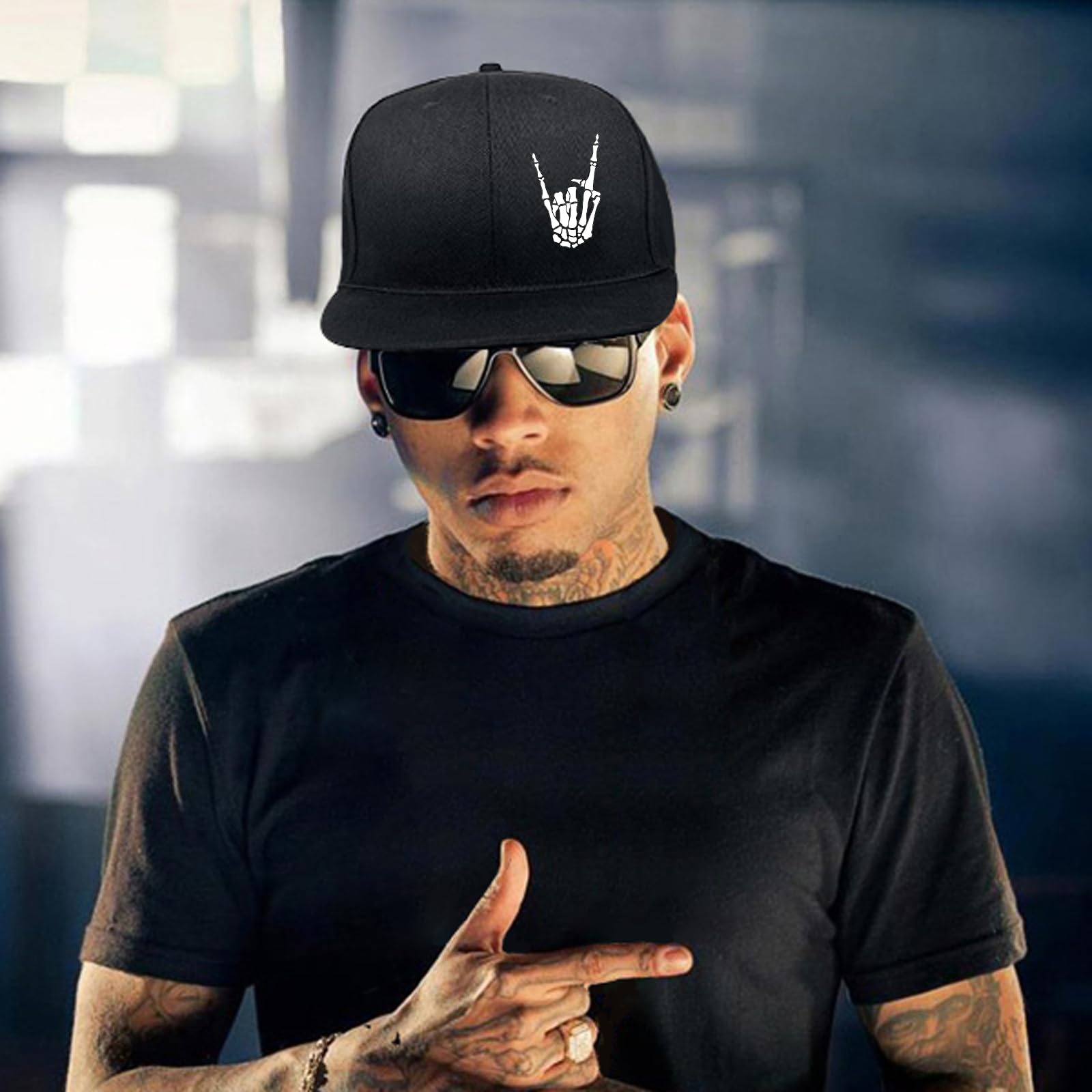 Flat Bill Snapback Hats for Men & Teen Boys - Black Skull Baseball Cap for Skateboarding, Streetwear & Casual Outfits