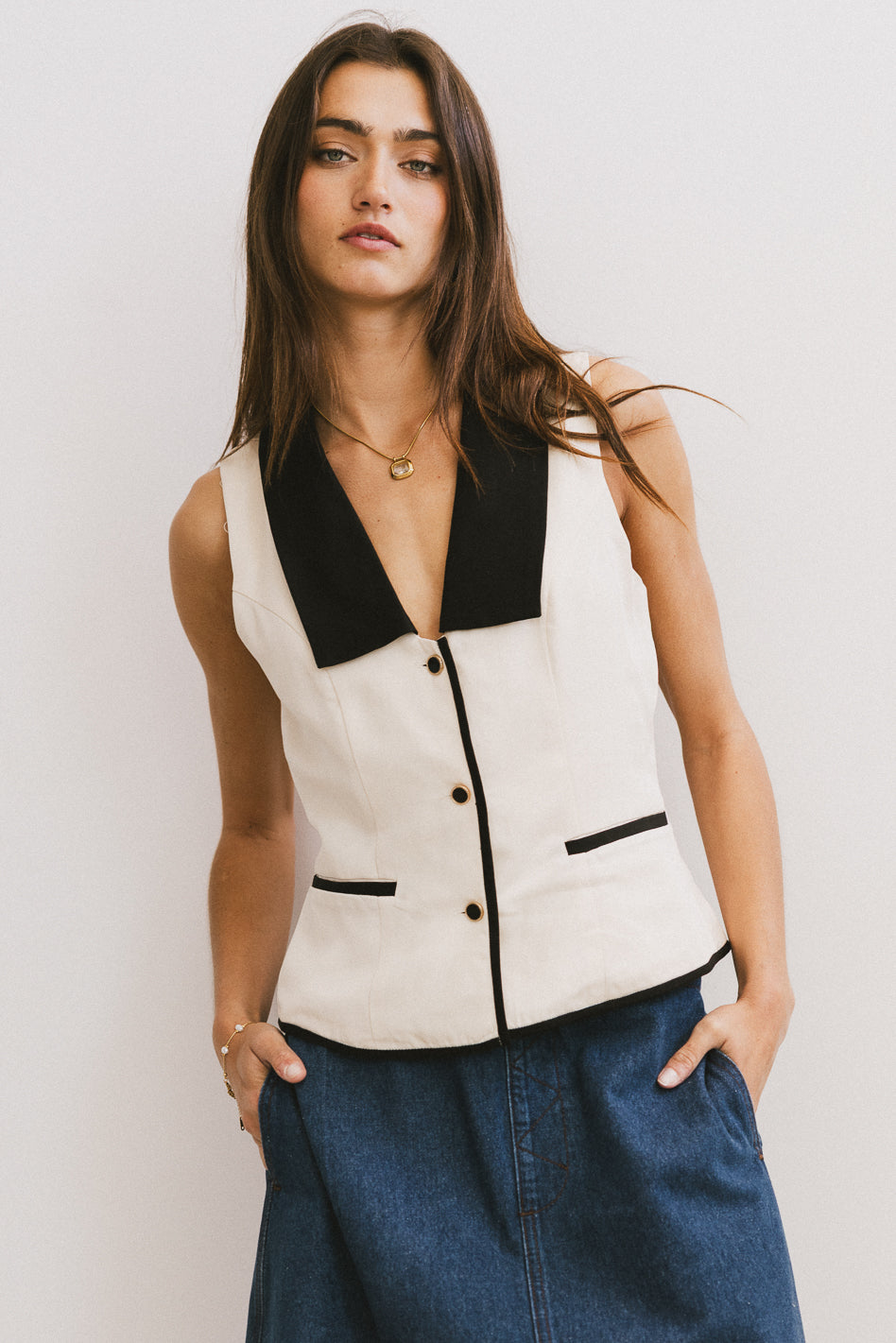 Linda Collared Vest for Women - Stylish Layering Piece for Fall & Winter Outfits | Perfect for Office, Casual Wear & Date Nights