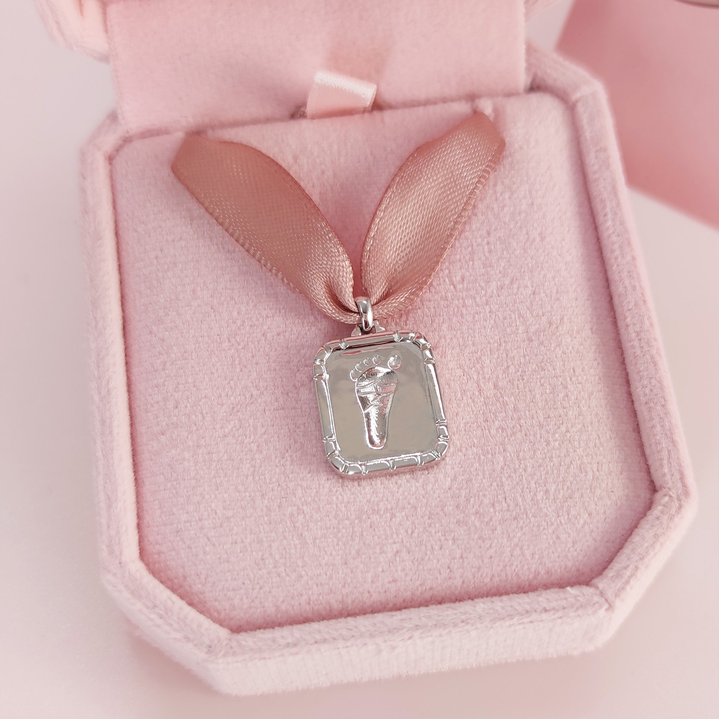 Solid Gold Footprint Necklace - Personalized Jewelry for Women | Engraved Keepsake Pendant for Moms, Grandmas & Loved Ones | Perfect Gift for Birthdays, Mother's Day & Anniversaries
