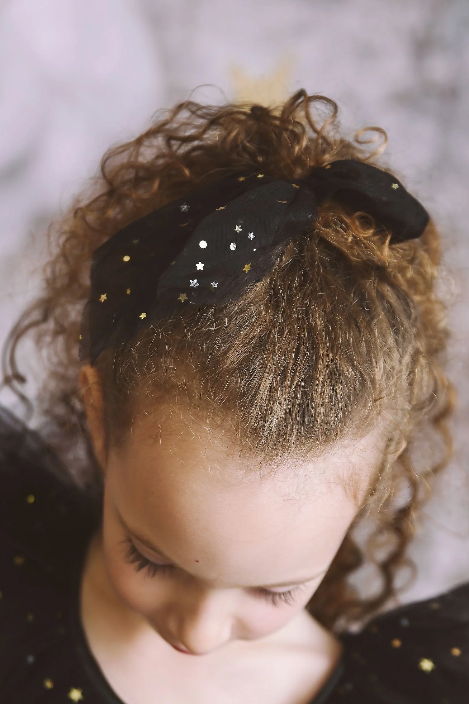 Celestial Tulle Bow Scrunchie Hair Tie - Elegant Hair Accessories for Women & Girls - Perfect for Parties, Weddings, and Everyday Wear