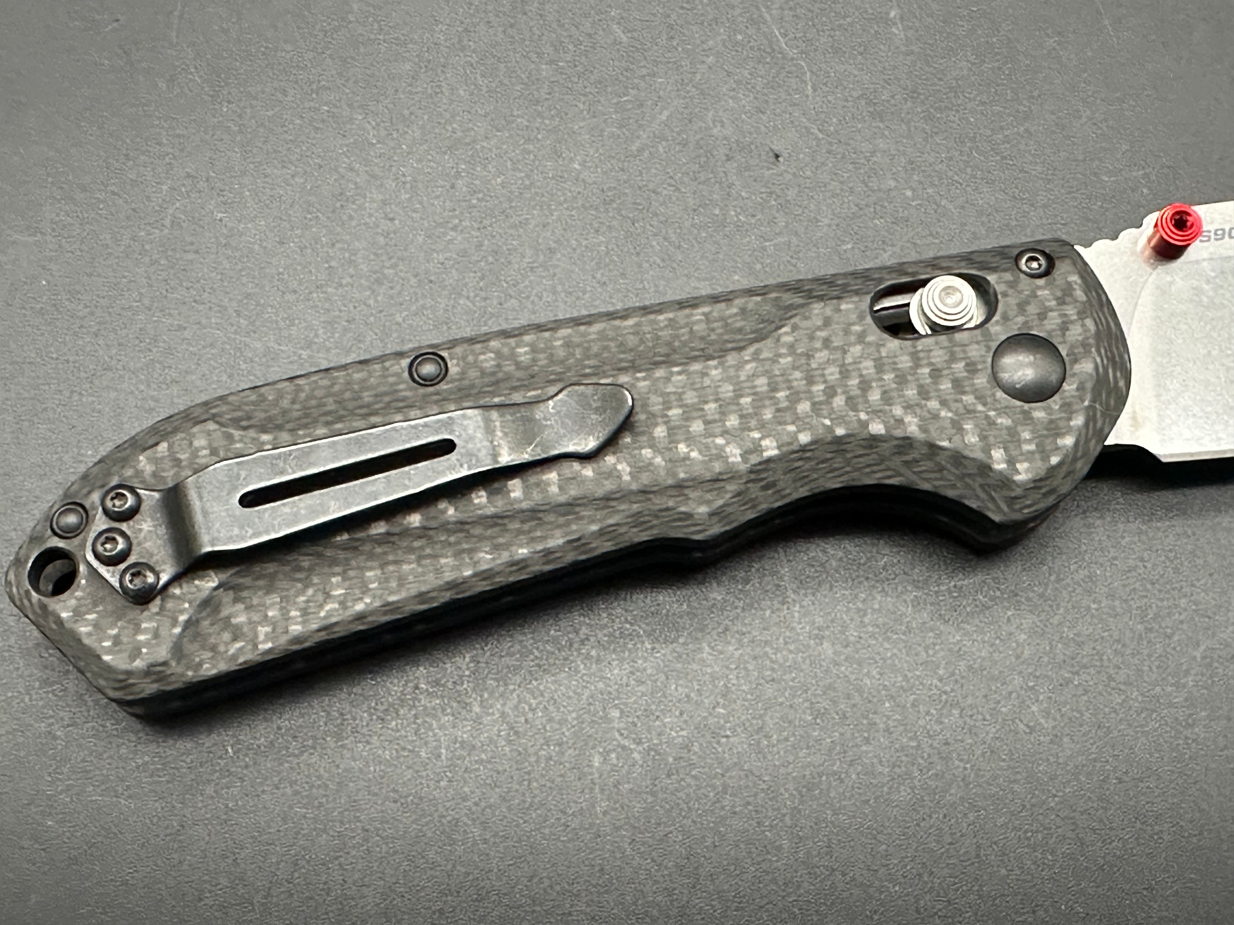 Benchmade Freek 560-03 AXIS Lock Folding Knife with Carbon Fiber Handle - 3.6