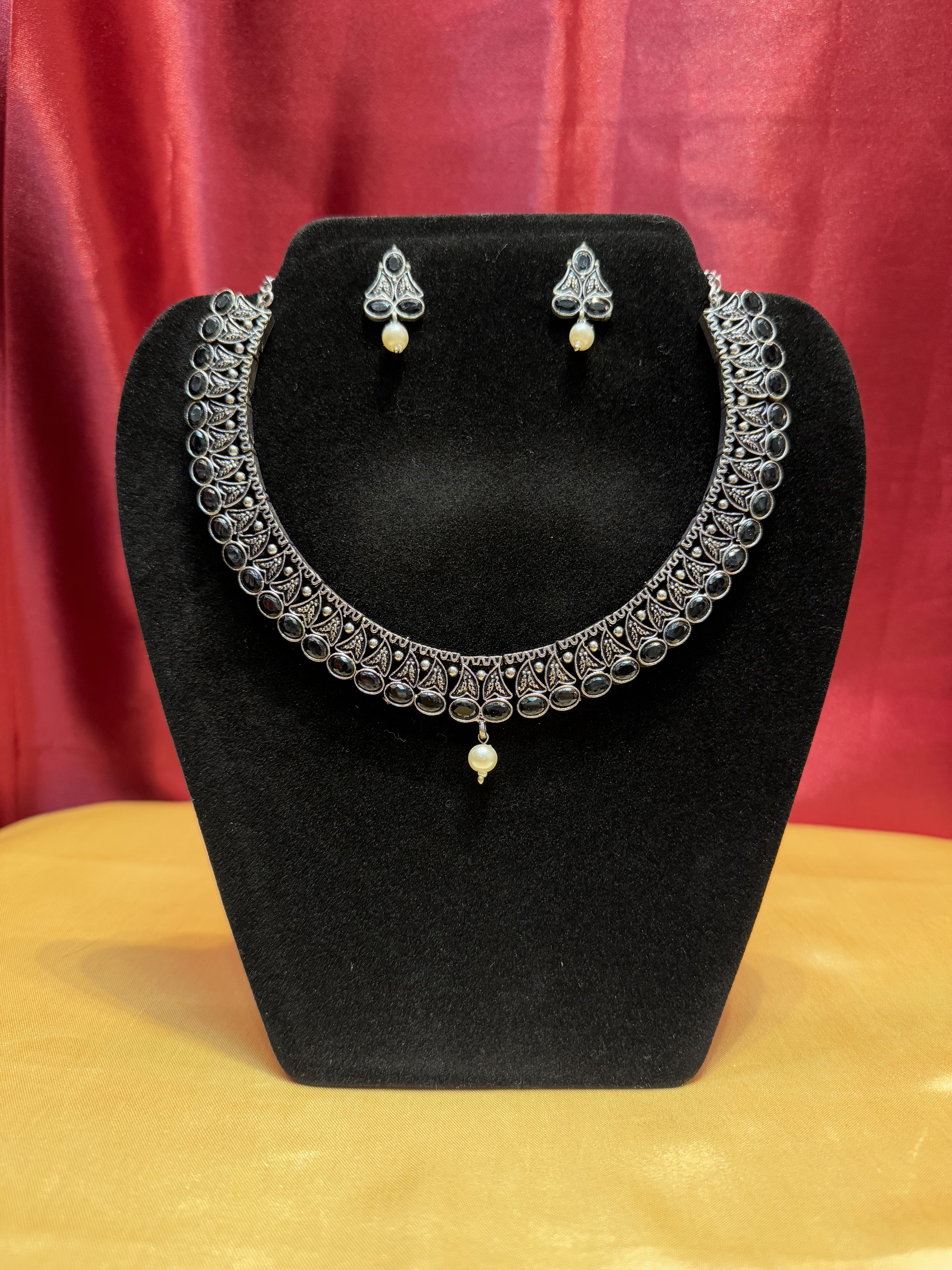 Oxidized Black Pearl Necklace and Earrings Set - Vintage Style Jewelry for Women - Perfect for Weddings, Parties & Evening Events