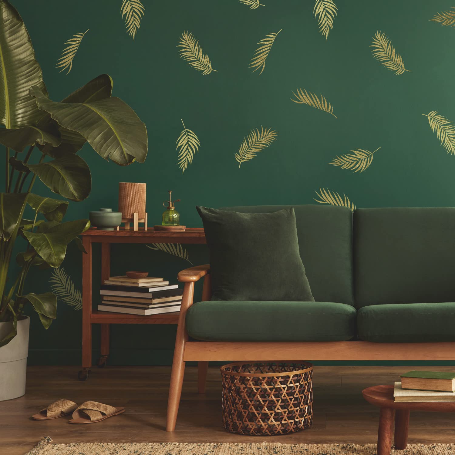 RoomMates RMK4997SCS Gold Palm Frond Peel & Stick Wall Decals - Self-Adhesive Tropical Leaf Wall Stickers for Bedroom, Living Room, Nursery Decor