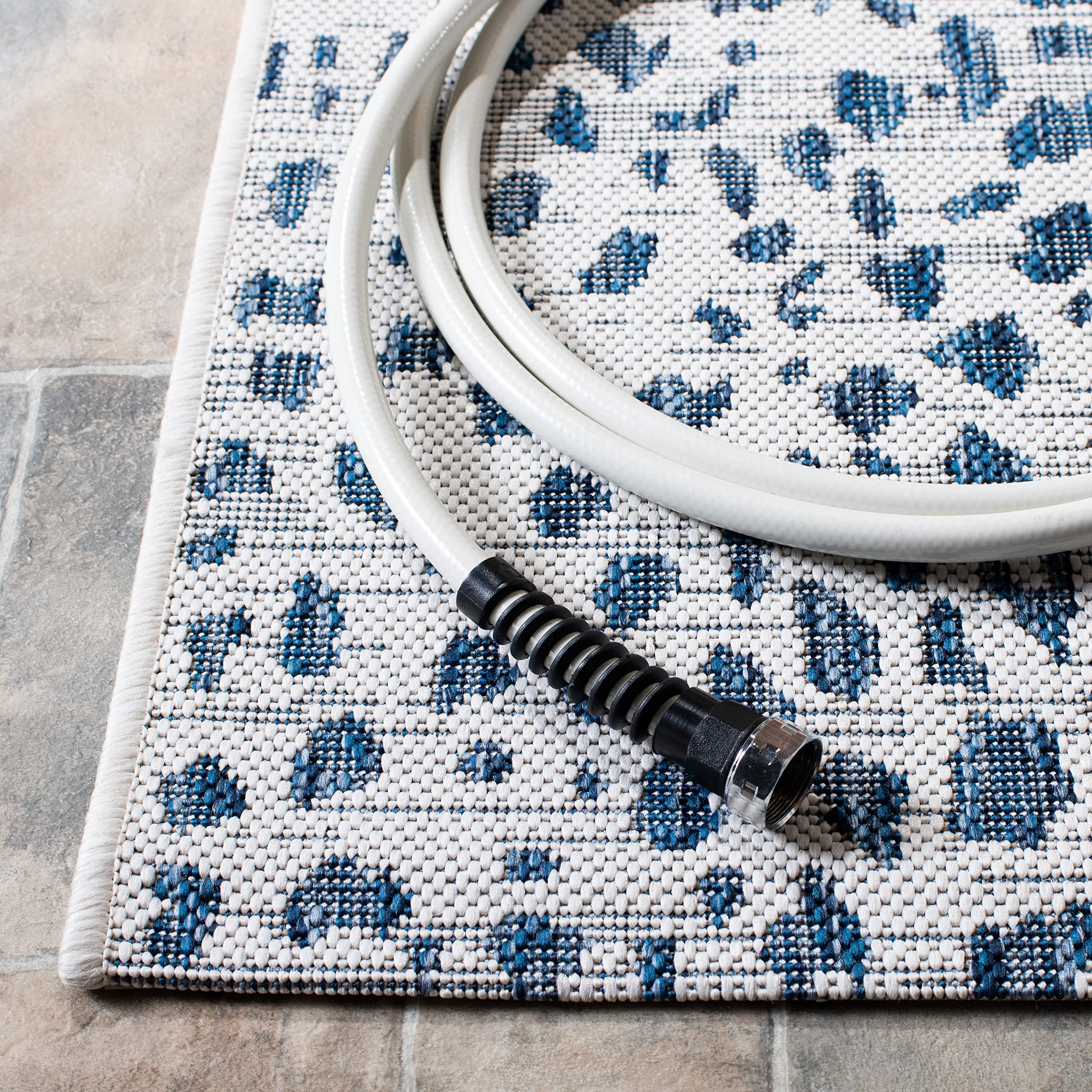 SAFAVIEH Courtyard Collection 9' x 12' Ivory & Navy Indoor/Outdoor Area Rug - Non-Shedding, Easy Care, Washable - Perfect for Living Room, Bedroom, Patio, Backyard, Mudroom (CY8505-53412)