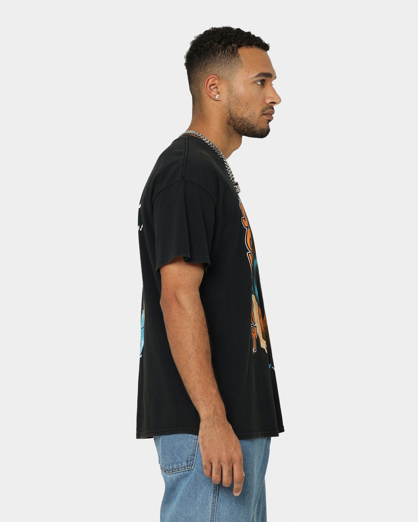 Johnny Bravo Vintage T-Shirt for Men - Retro Black Wash Graphic Tee - Perfect for Casual Wear, Cosplay, and 90s Nostalgia Fans