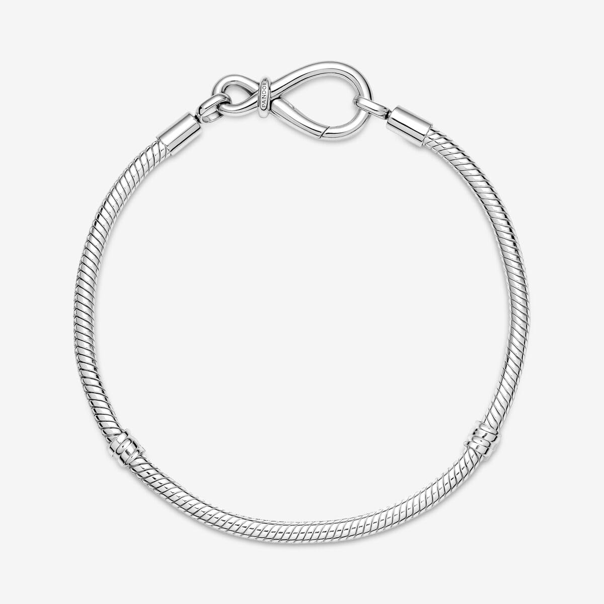 PANDORA Moments Infinity Knot Snake Chain Bracelet - Sterling Silver Charms Bracelet for Women - Adjustable Gift Box Included - Perfect for Anniversary, Birthday & Valentine's Day Gifts