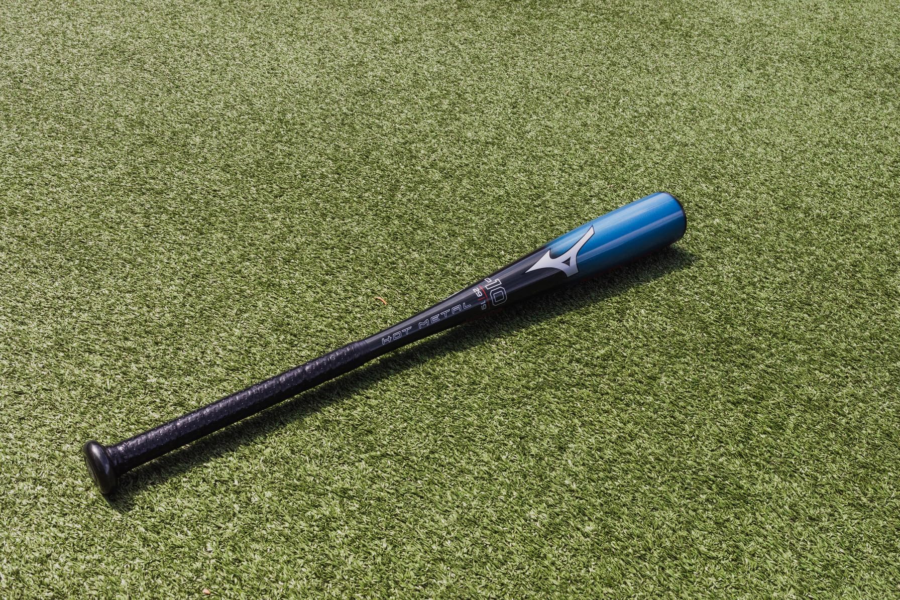 Mizuno B22-HOT METAL USSSA Baseball Bat for Youth -10 | -5 | 2022 Model | 2 3/4 Inch Barrel | 1-Piece Aluminum Construction | CORTECH Barrel Technology | Optimized End Cap | Speed Helix Grip - Perfect for Competitive Youth Baseball Games and Training