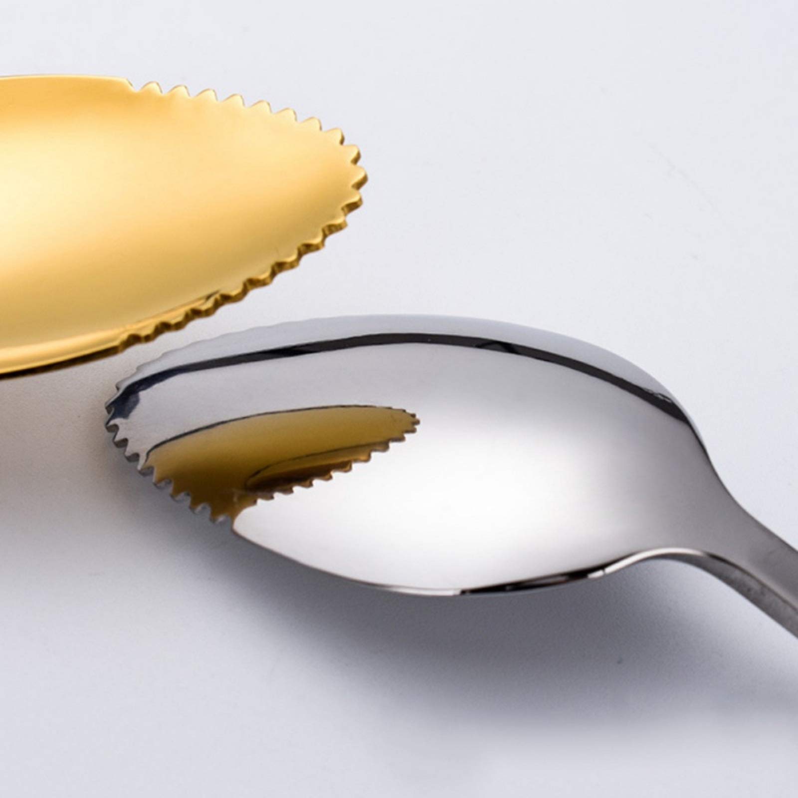 2-Pack Stainless Steel Grapefruit Spoons with Serrated Edge - Perfect for Cutting, Scooping, and Serving Fruits Like Grapefruit, Apples, and More - Ideal for Baby Food, Kitchen, and Dining Use (Silver)