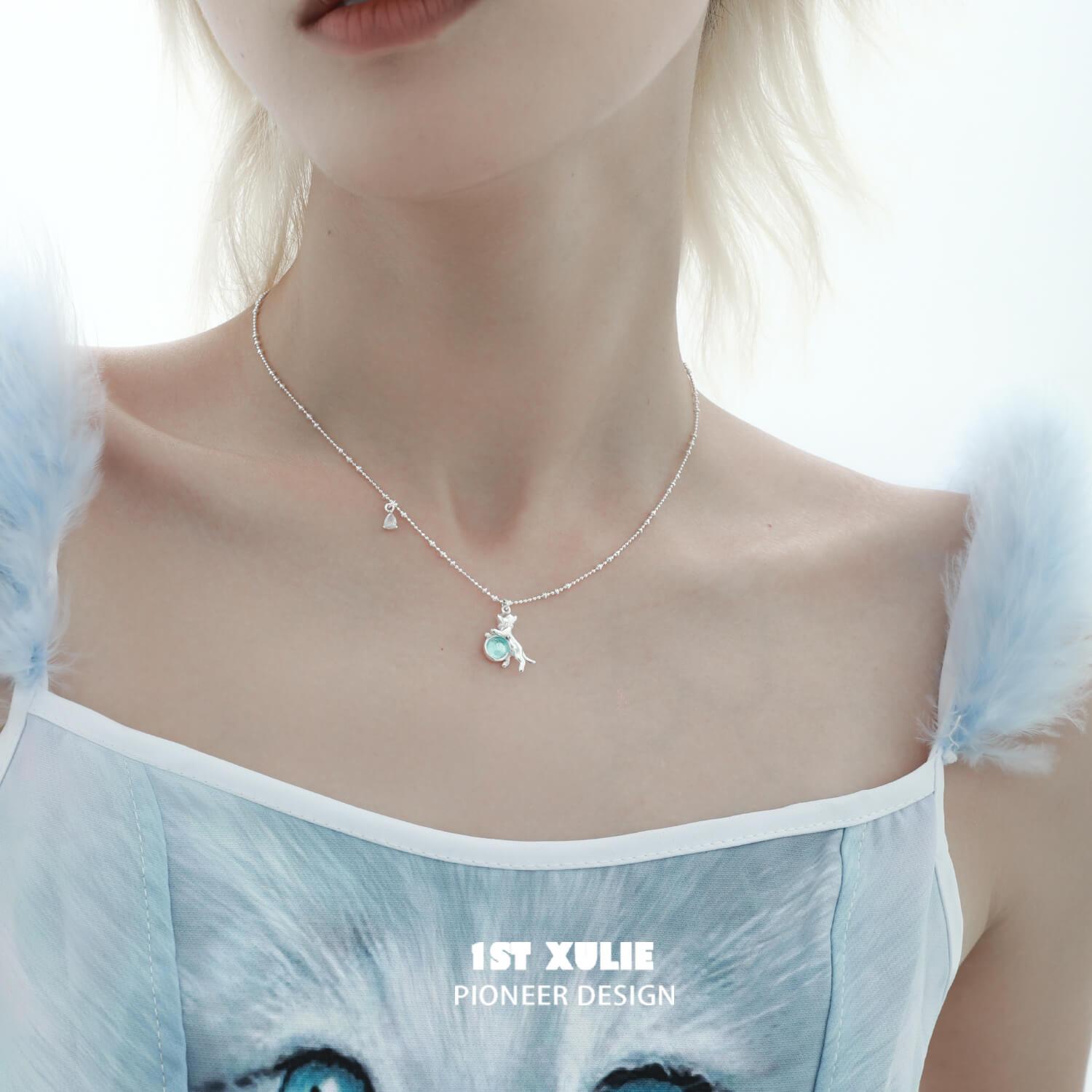 Lucky Cat S925 Sterling Silver Crystal Choker Necklace for Women - Elegant Japanese Maneki Neko Pendant Jewelry Gift for Good Luck & Fortune | Perfect for Parties, Weddings & Everyday Wear