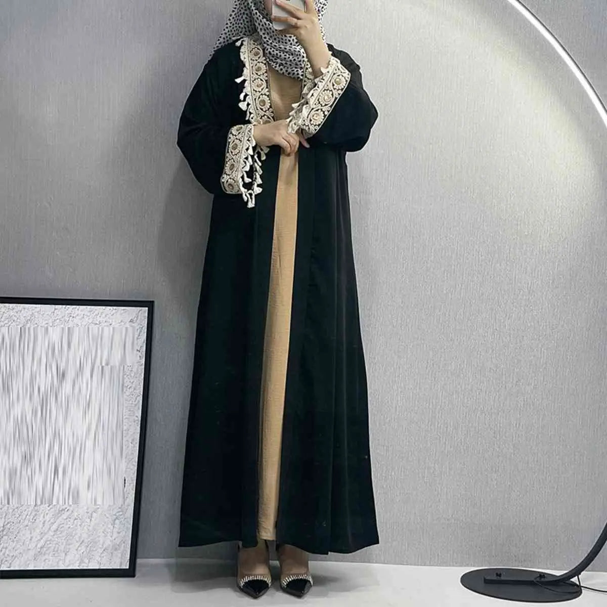 Elegant Muslim Women's Open Abaya Dress with Embroidery Tassel - Modest Islamic Cardigan for Prayer, Eid & Special Occasions