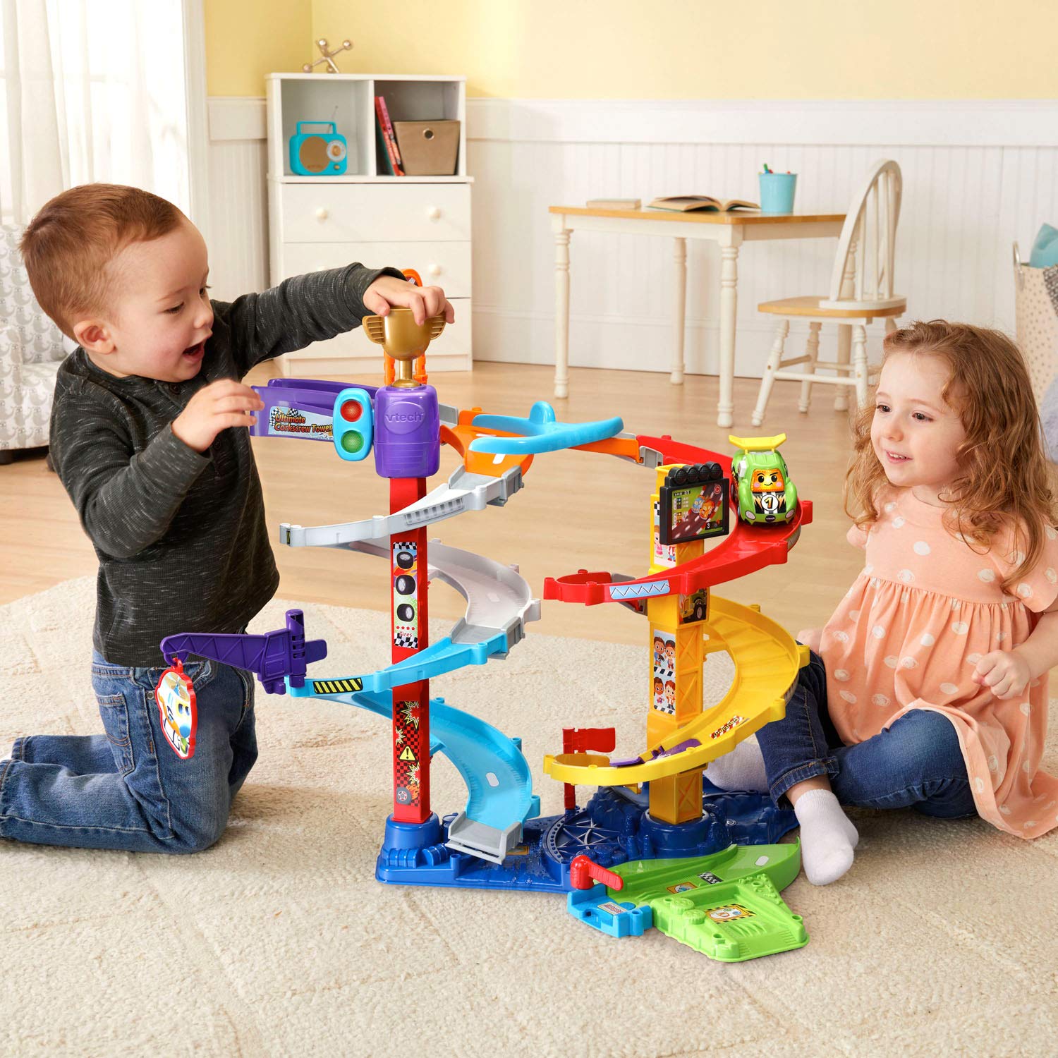 VTech Go! Go! Smart Wheels Ultimate Corkscrew Tower Playset - Interactive Learning Toy for Toddlers & Preschool Kids - Race Track with Lights & Sounds - Perfect for Indoor Playtime & Early Childhood Development