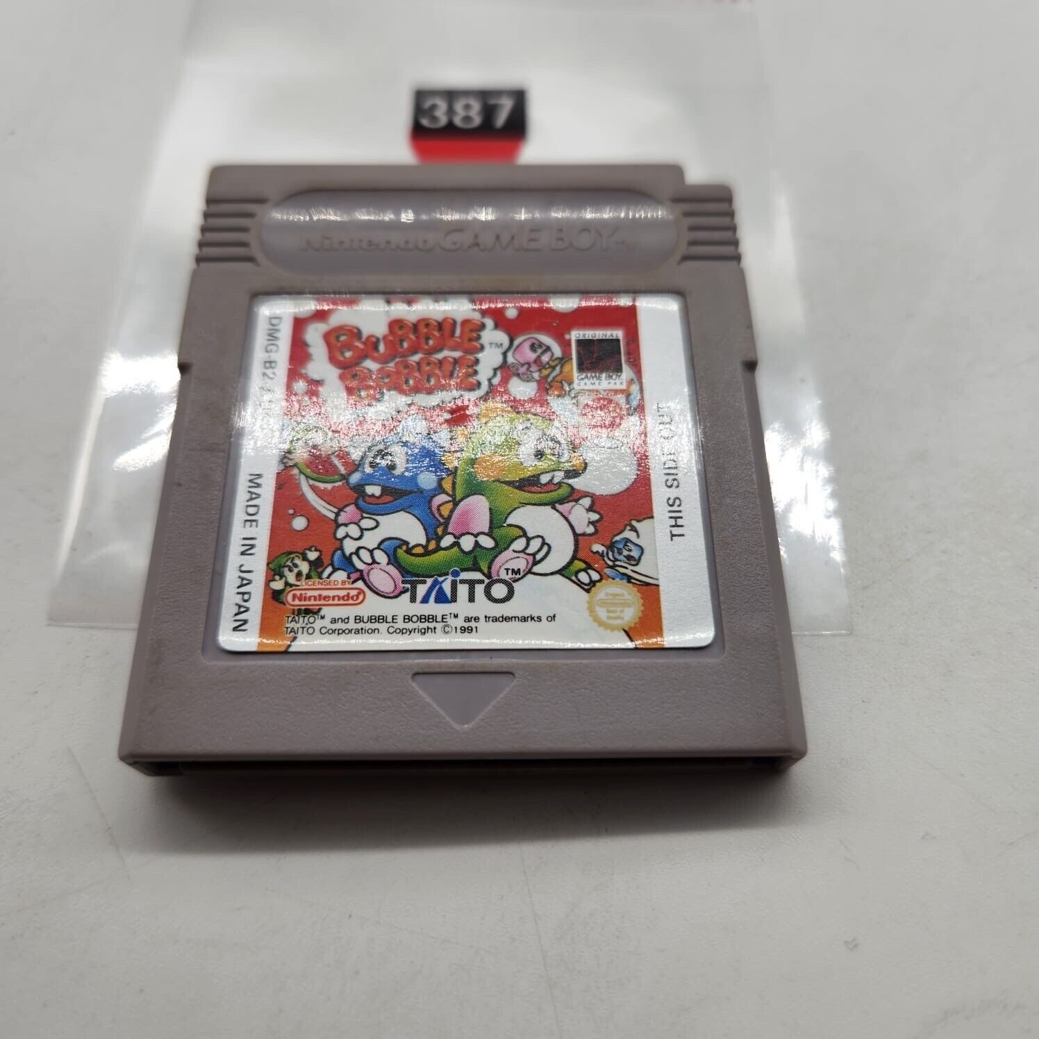 Original Bubble Bobble Game for Nintendo Game Boy - Classic Retro Gaming Experience for Kids & Adults - Perfect for Travel, Parties & Nostalgic Fun