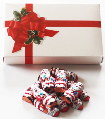 Scott's Cakes 1lb Milk Chocolate Peanut Butter Filled Santa - Foil Wrapped Holiday Treats in Ribbon & Holly Gift Box - Perfect for Christmas Stocking Stuffers, Office Party Favors & Holiday Gift Giving