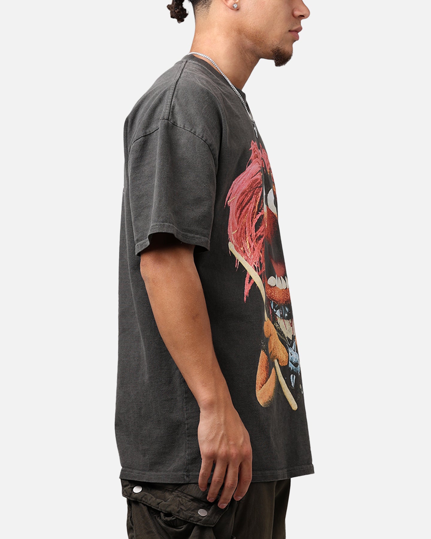 Vintage Disney The Muppets Animal Graphic T-Shirt - Black Heavyweight Cotton Tee for Men & Women - Perfect for Casual Wear, Concerts, and Disney Fan Gifts