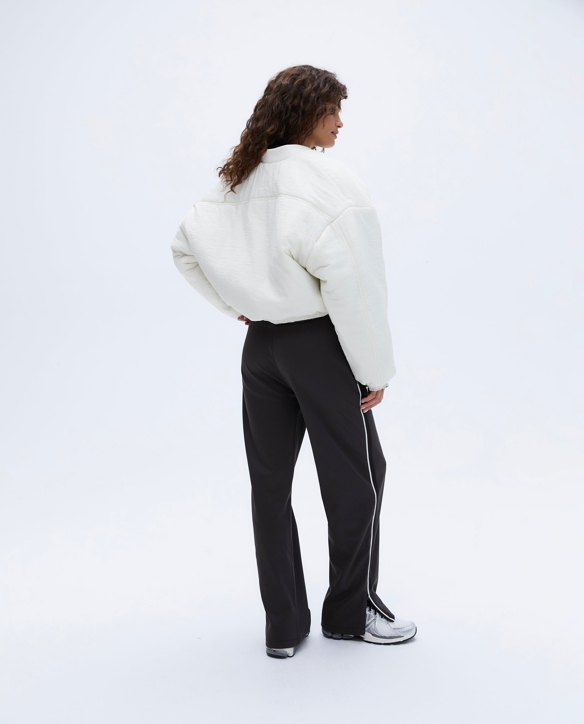Reversible Bomber Jacket for Men & Women - Marshmallow White & Coffee Bean - Lightweight Comfortable Outerwear for Casual Wear & Travel