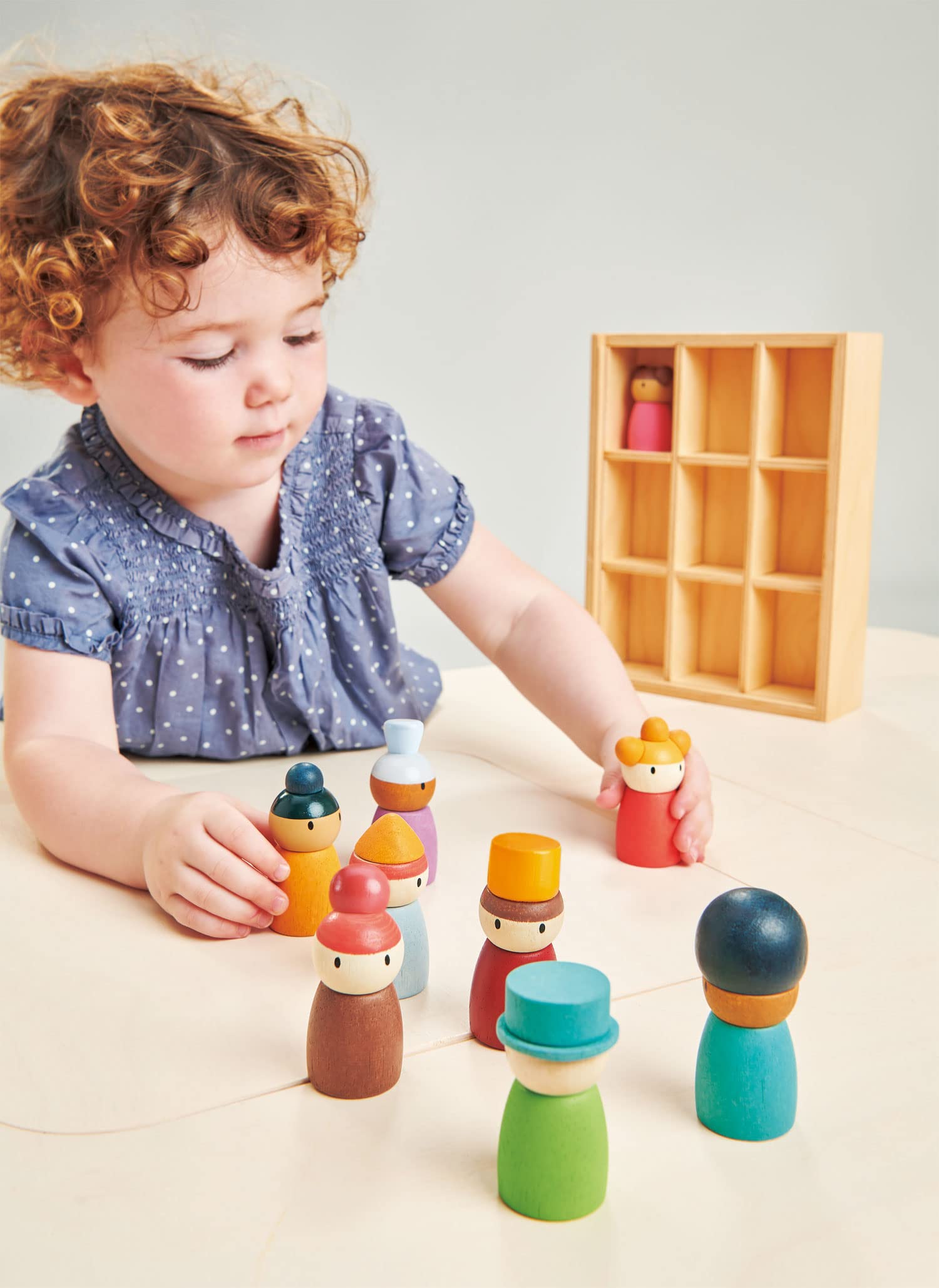 Tender Leaf Toys Happy Folk Hotel - 9 Pcs Wooden Diversity Peg Dolls Set - Montessori Open-Ended Educational Toys for Kids Age 3+ - Pretend Play, Storytelling & Social Skills Development