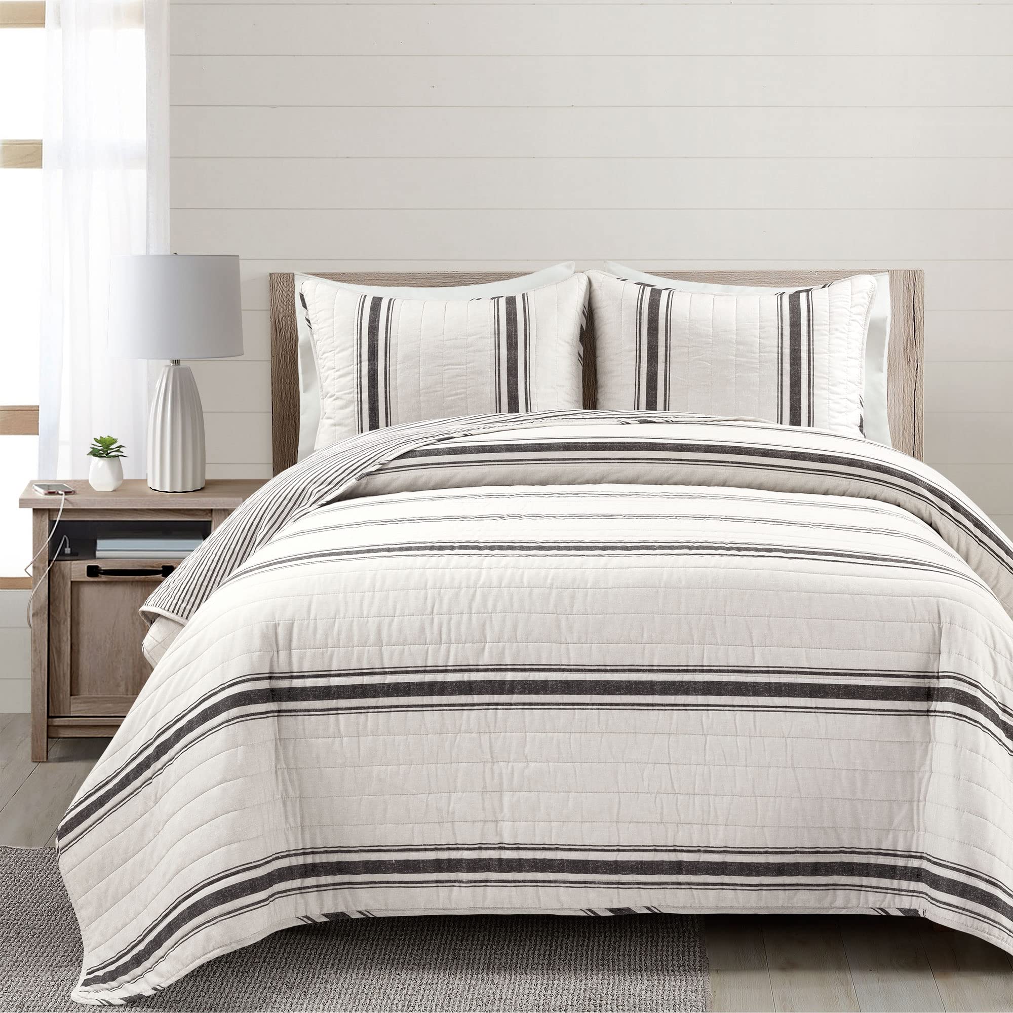 Lush Decor Reversible Cotton Quilt Set - 3 Piece King Size Farmhouse Bedding in Black & White Stripes | Cozy Rustic Decor for Modern Farmhouse Bedrooms | Perfect for Guest Rooms, Master Bedrooms & Cozy Winter Nights