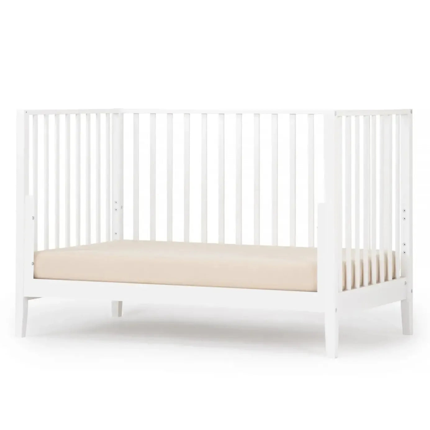 Dadada Lala 3-in-1 Convertible Baby Crib - Nursery Furniture for Newborn to Toddler | Perfect for Small Spaces & Modern Nurseries