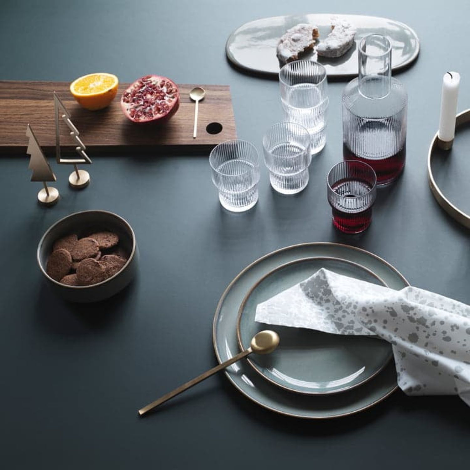 FERM LIVING Ripple Glass Carafe - Clear Water Pitcher for Home, Kitchen & Dining Table - Perfect for Serving Juice, Iced Tea & Cocktails