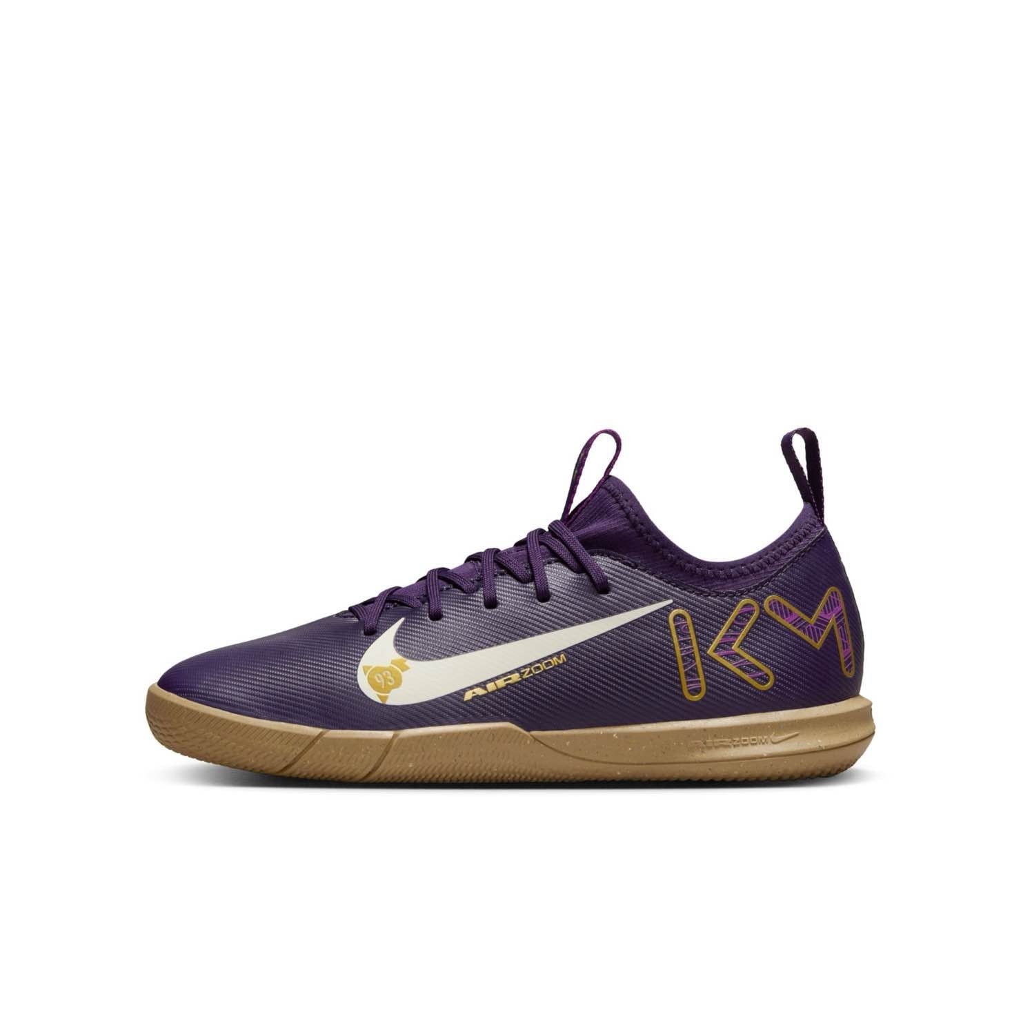 Nike Jr. Zoom Vapor 16 Academy KM IC Soccer Cleats for Kids - Lightweight Football Shoes for Youth Players - Perfect for Turf, Grass & Indoor Soccer Training