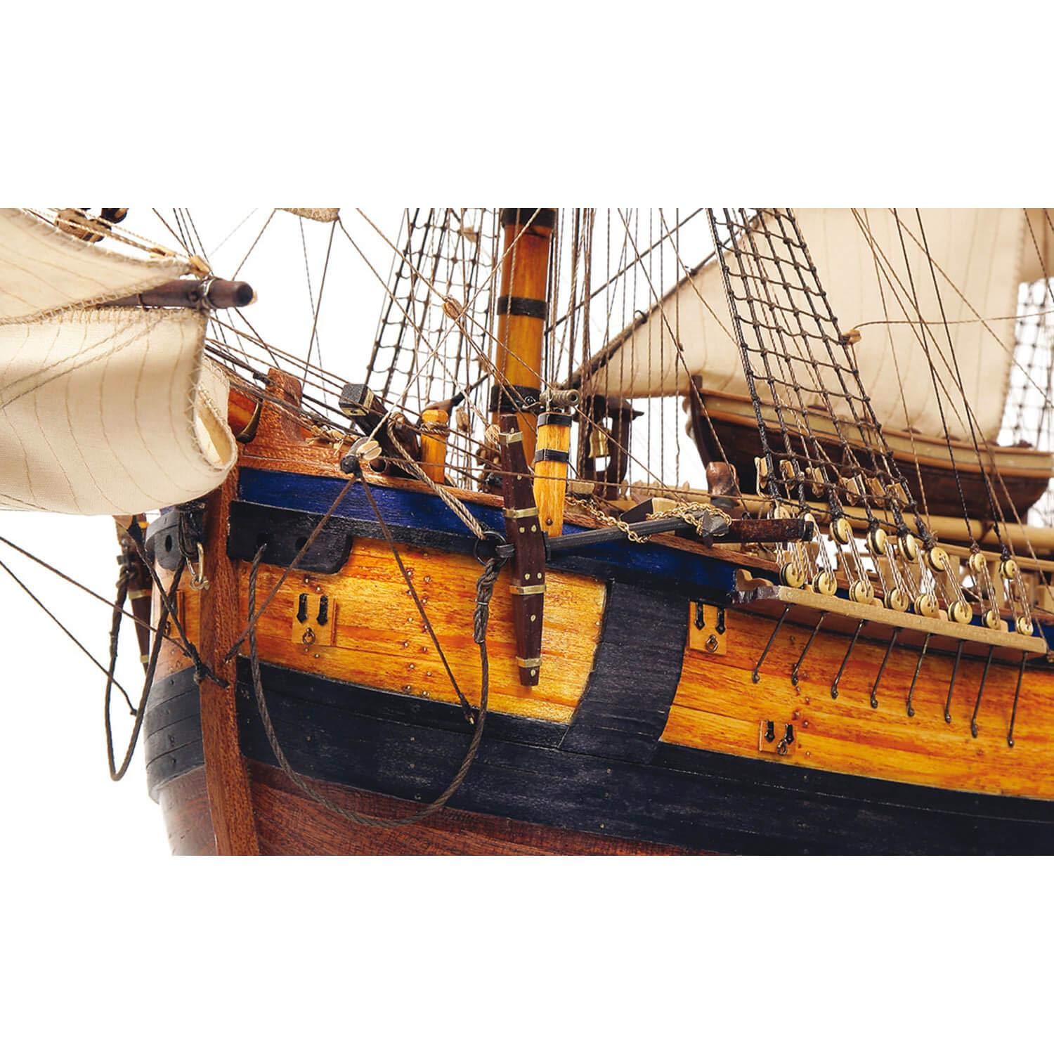 Endeavour 1/54 Scale Model Ship - Handcrafted Wooden Sailing Boat for Collectors & Decor | Perfect for Home Display, Nautical Gifts & Historical Enthusiasts