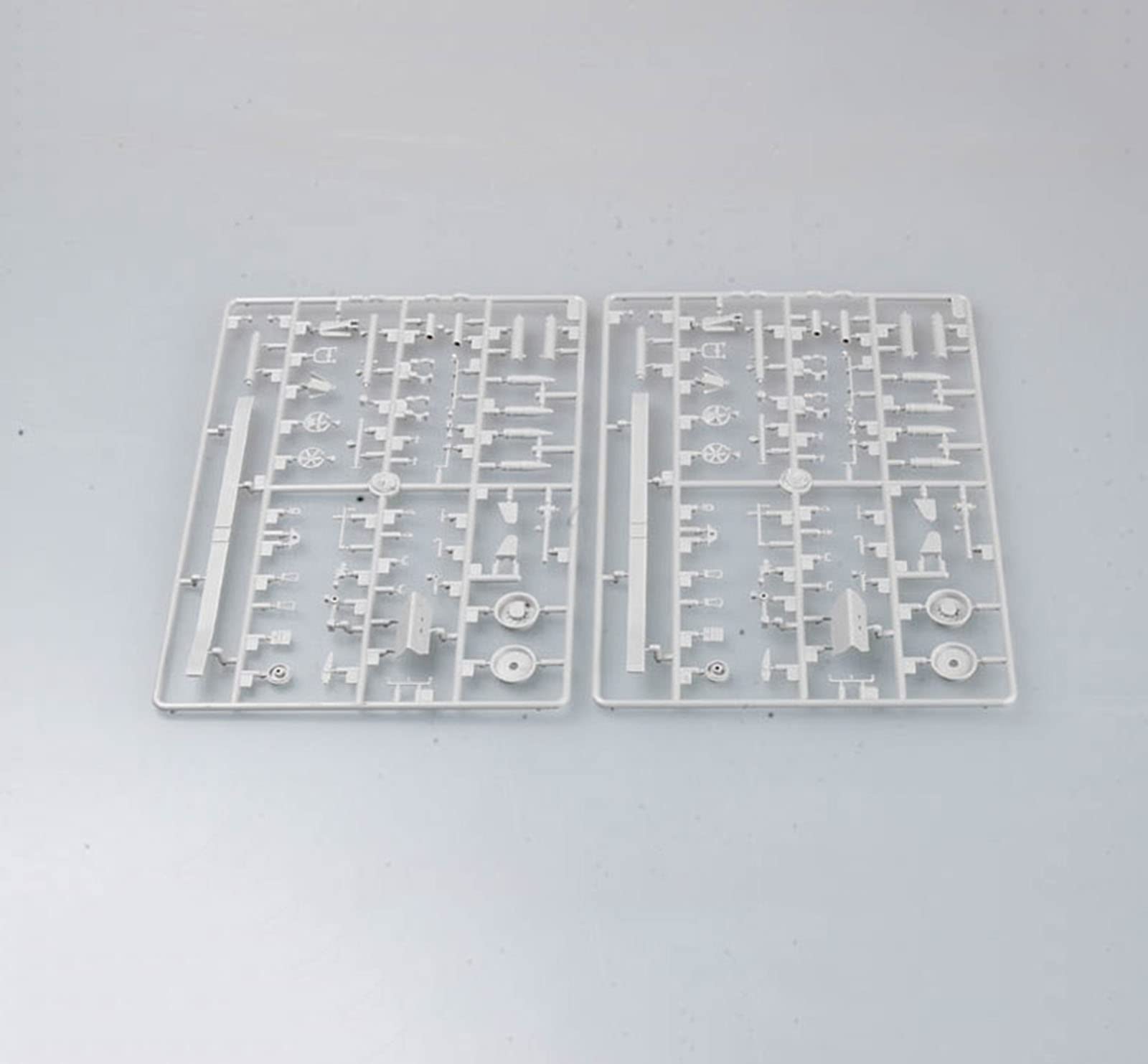 1/35 Scale US M198 155mm Medium Towed Howitzer Early Model 3D Puzzle Kit - Plastic Military Tank Model Building Set for Adults (13.9 x 3 Inches) - Perfect for DIY Projects, Collectors & Gift Giving