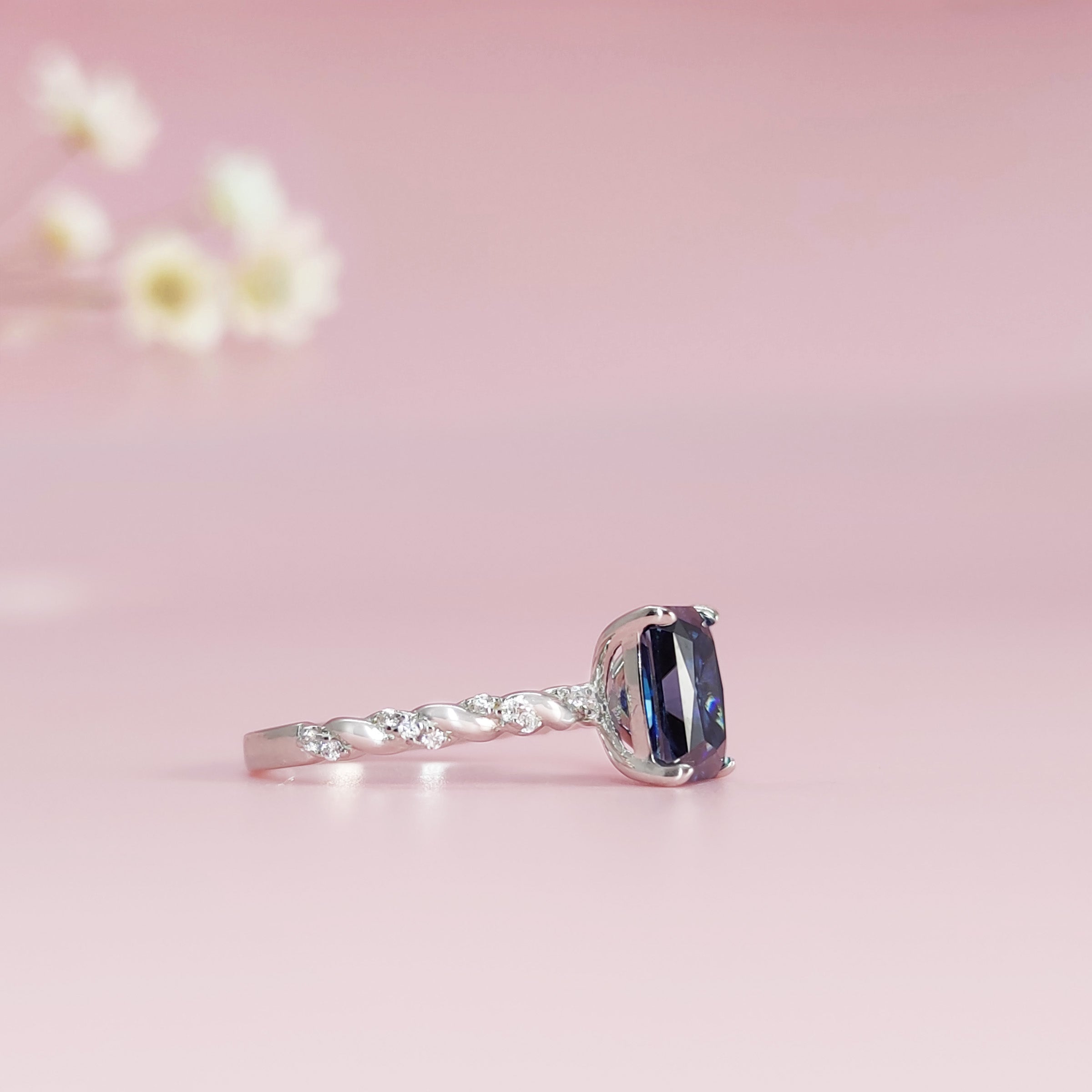Twilight Whisper: Radiant Cut Moissanite Ashes Ring for Women | Elegant Memorial Jewelry for Loved Ones | Perfect for Remembrance Ceremonies & Special Occasions