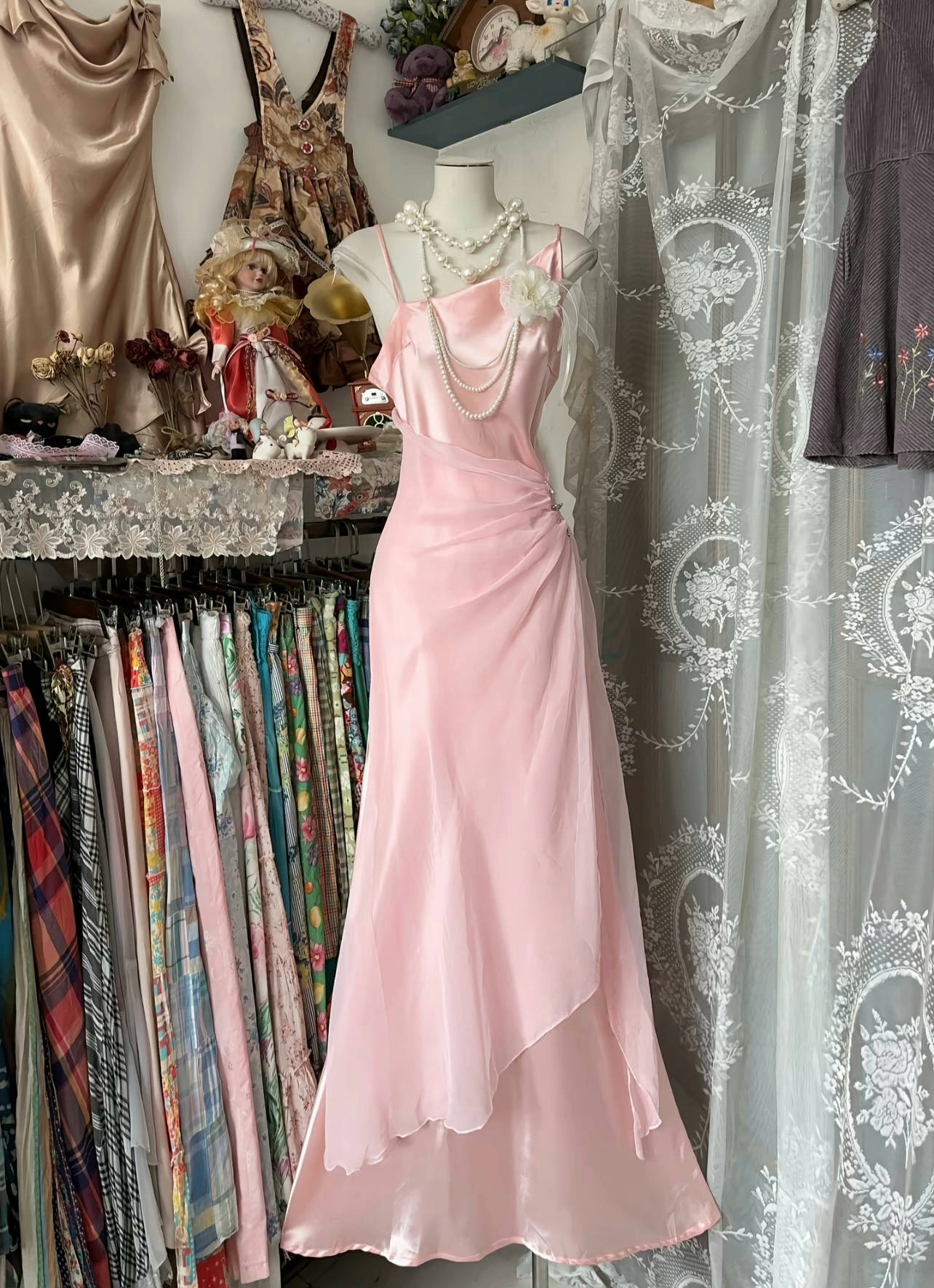 Elegant Mermaid Pink Chiffon Prom Dress for Women - J6693 | Perfect for Birthday Parties, Prom Nights & Special Occasions