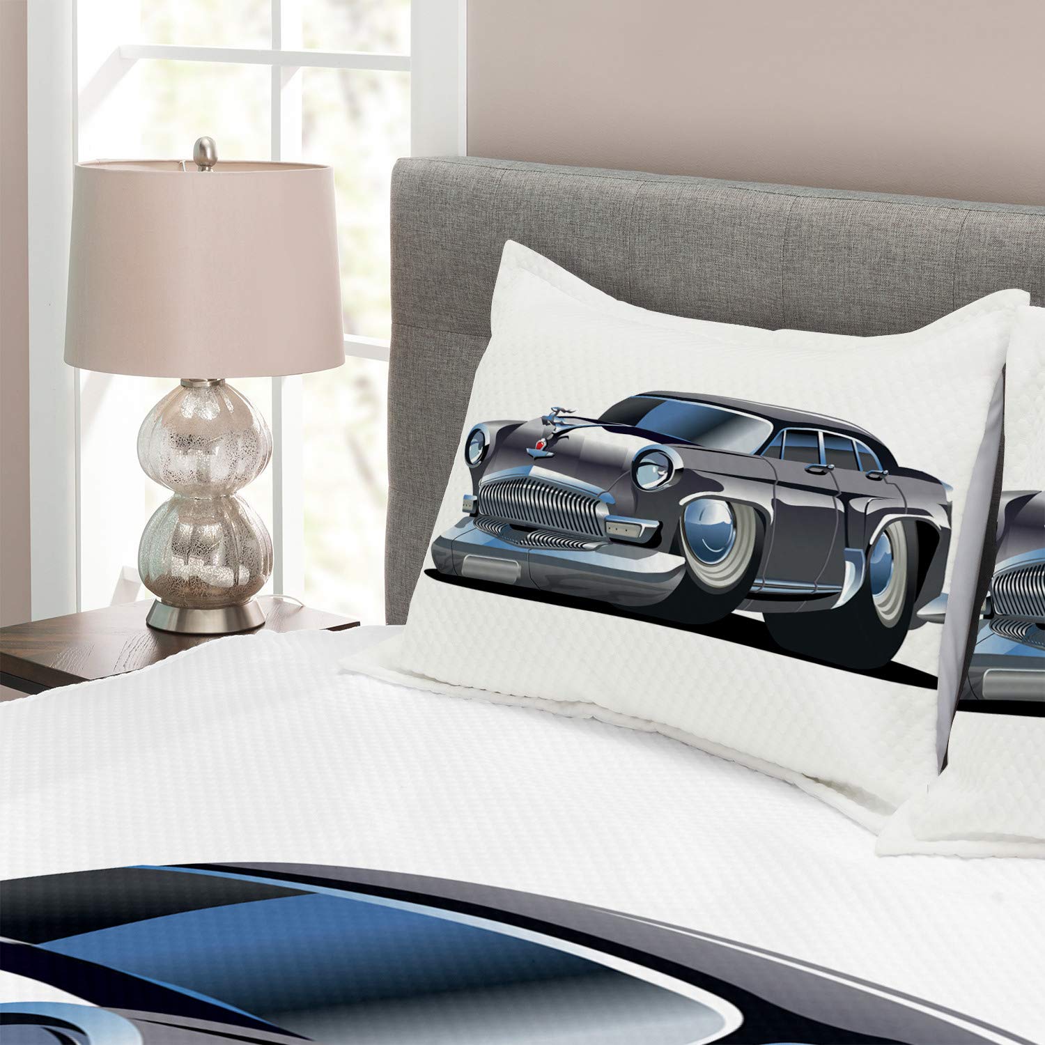 Ambesonne Retro Car Design Bedspread Set - 3 Piece King Size Bedding with 2 Pillow Shams, Asymmetric Tire & Speeding Car Print in Grey & Dark Grey | Perfect for Car Enthusiasts' Bedroom Decor, Man Cave or Teen Boy's Room