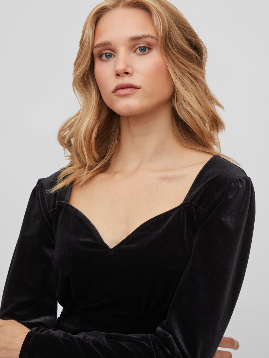 Elvo Sweetheart Neckline Women's Tops - Black Floral Print Blouse for Casual Wear & Date Night Outfits