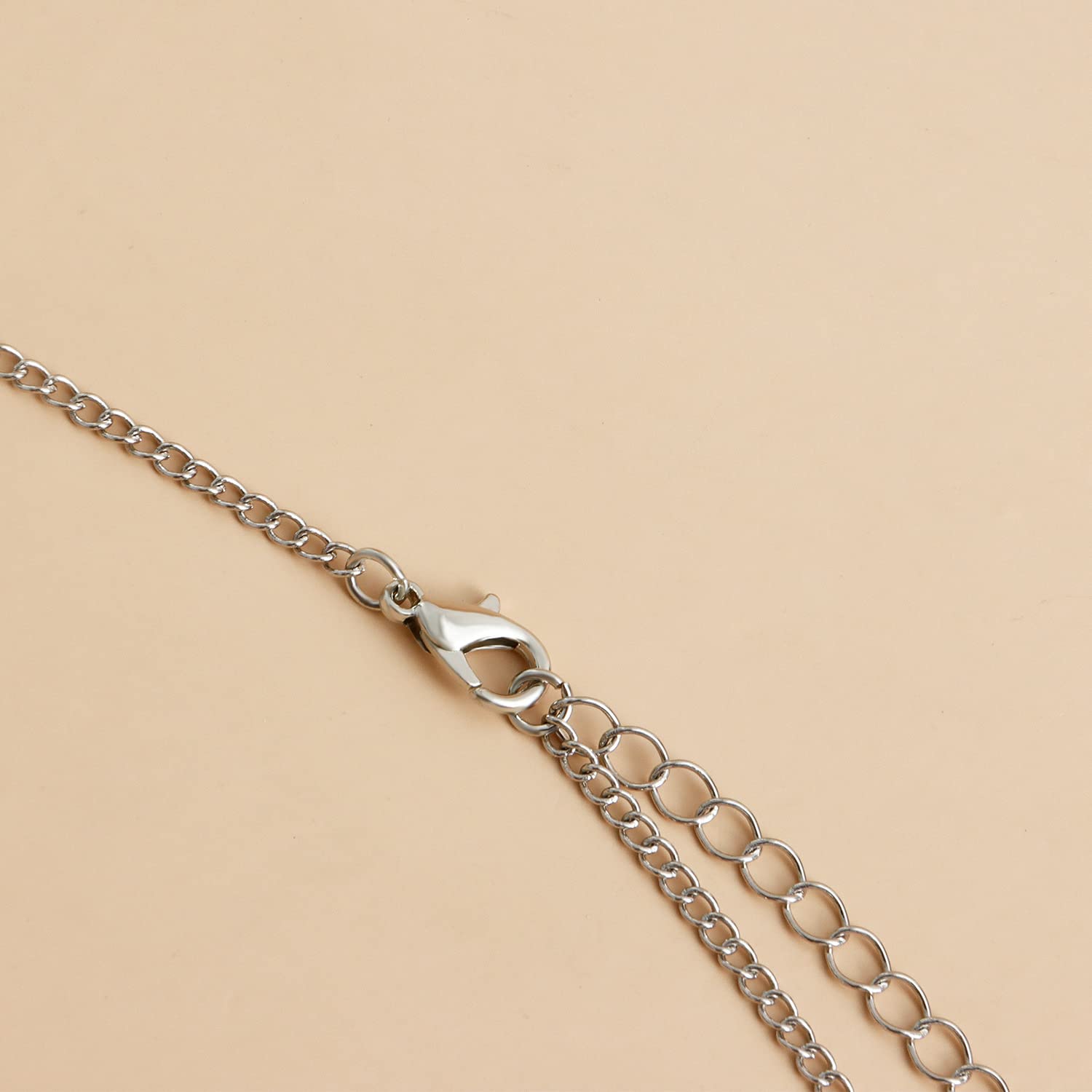 Gold Snake Leg Chain Jewelry for Women - Elegant Thigh Chain with Boho Snake, Butterfly & Pearl Coin Pendant - Perfect for Festival, Beach Party and Boho Fashion Accessories