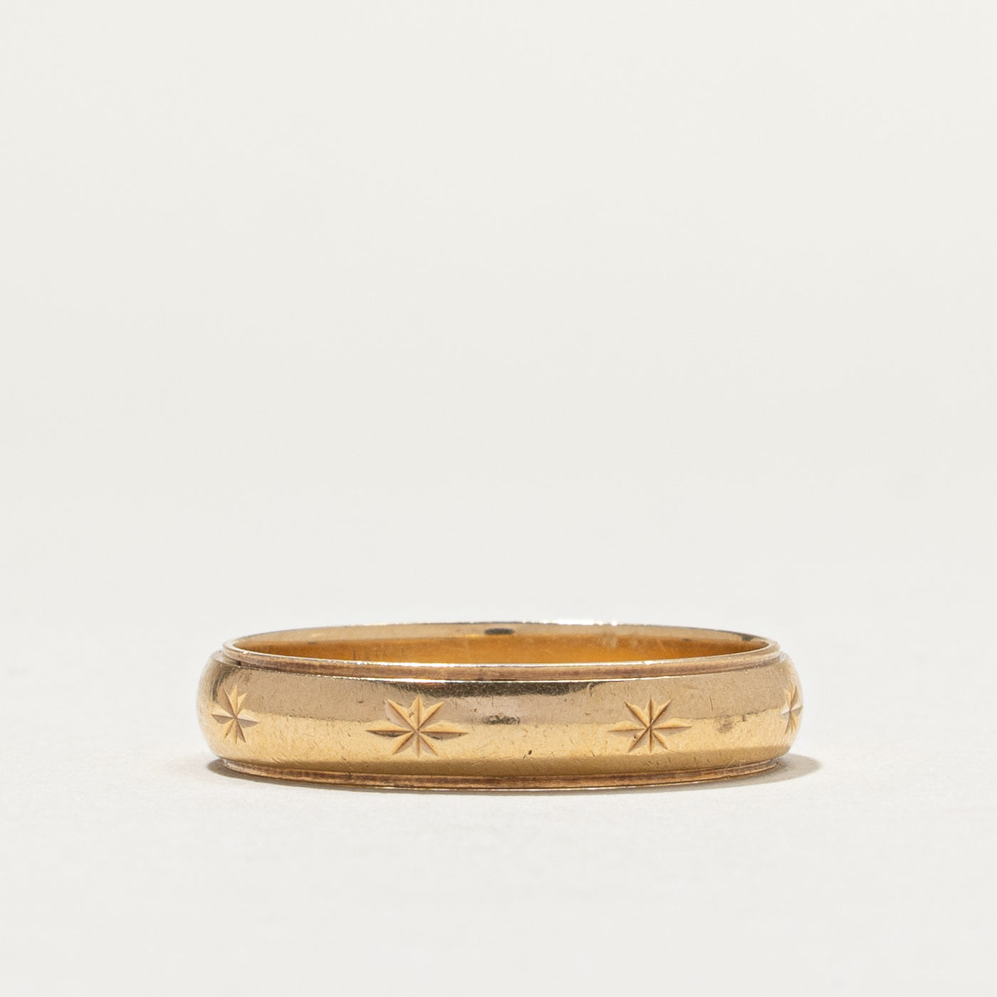Vintage 14K Gold Canadian Star Pattern Band Ring - 4.7mm Wide - Size 10.75 - Perfect for Anniversary Gifts, Wedding Bands & Special Occasions