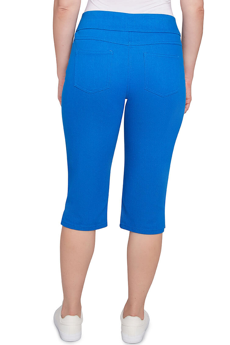 Premium Solid Denim Clamdigger Pants for Women - High-Quality Stretch Comfort Fit Casual Capris - Perfect for Beach, Summer Outings & Casual Wear