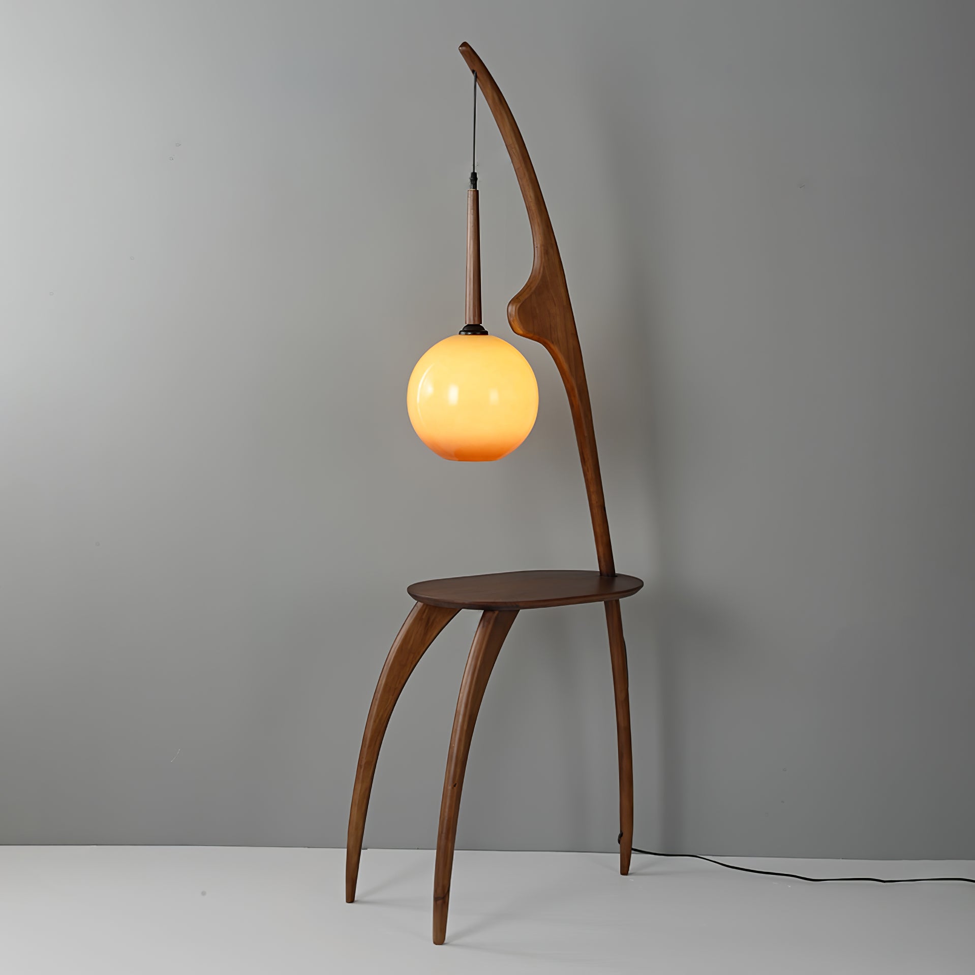 Modern Curved Mantis Arm Floor Lamp - Adjustable LED Reading Light for Living Room, Bedroom & Office - Perfect for Reading, Working & Relaxing