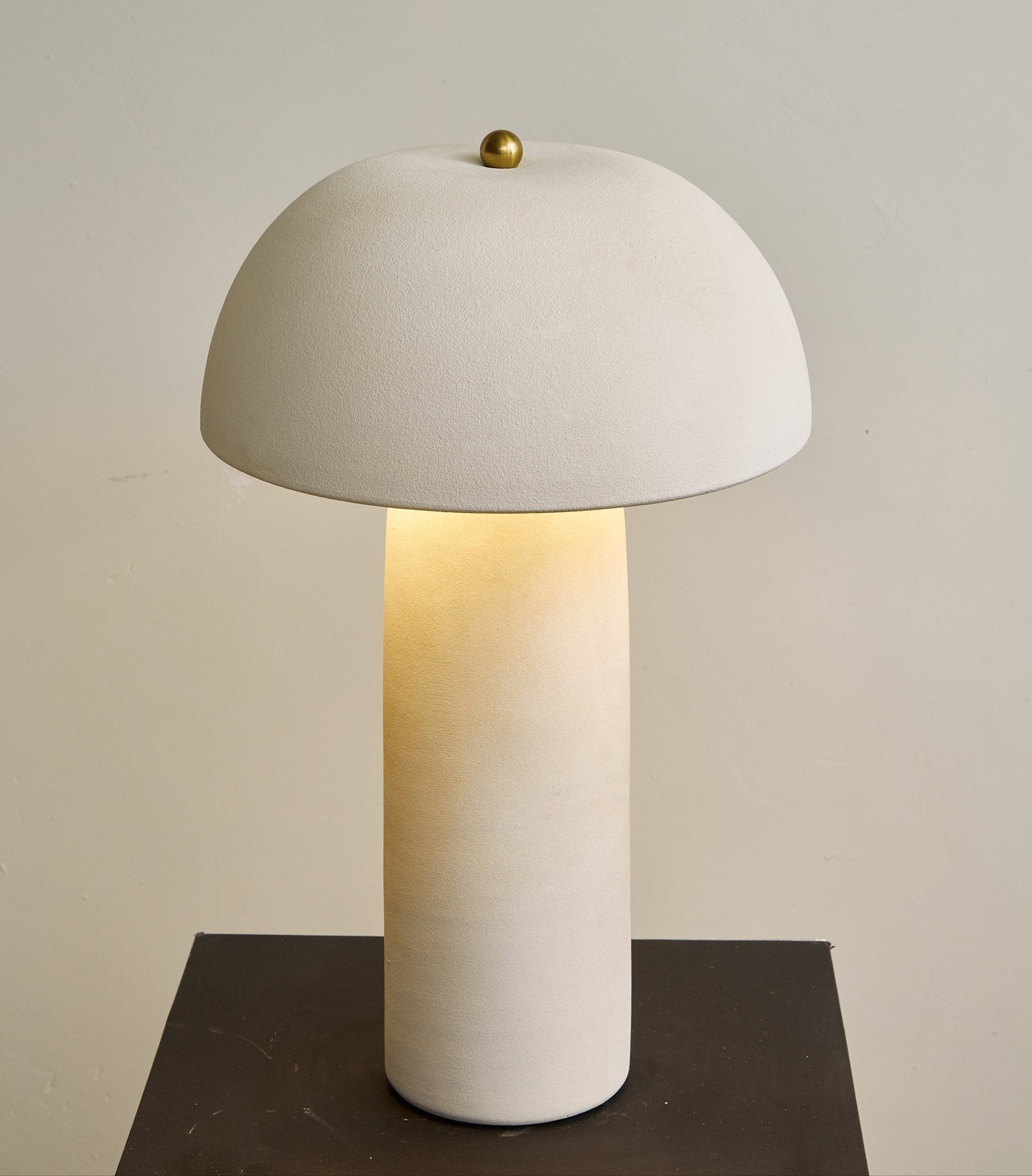 Fungi Glow Table Lamp - Modern Mushroom Night Light for Bedroom, Nursery & Decor | Soft LED Mood Lighting for Kids & Adults