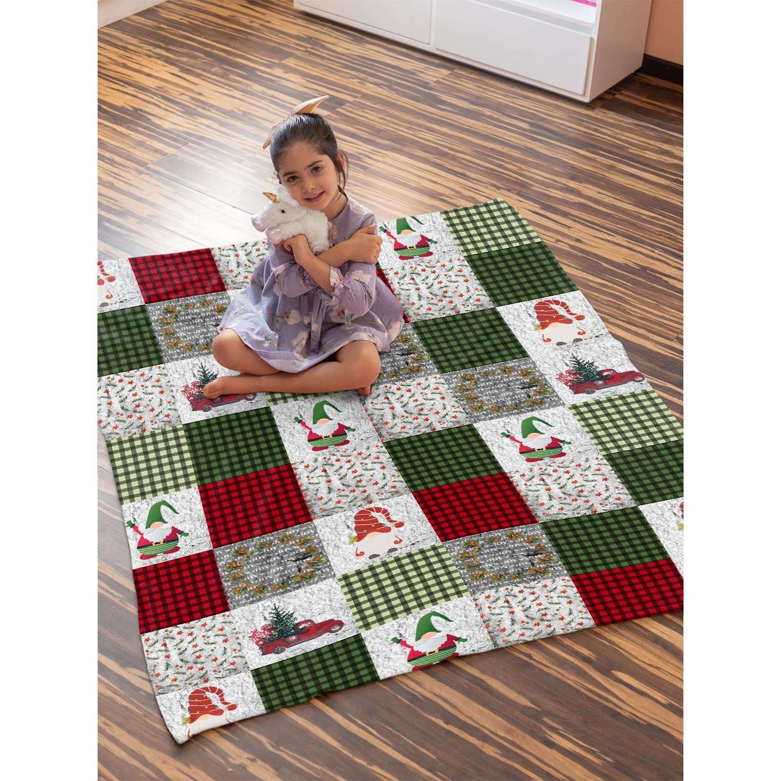**Premium Christmas Flannel Throw Blanket - Ultra Soft Lightweight Cozy Luxury Bed Blanket for Family, 120